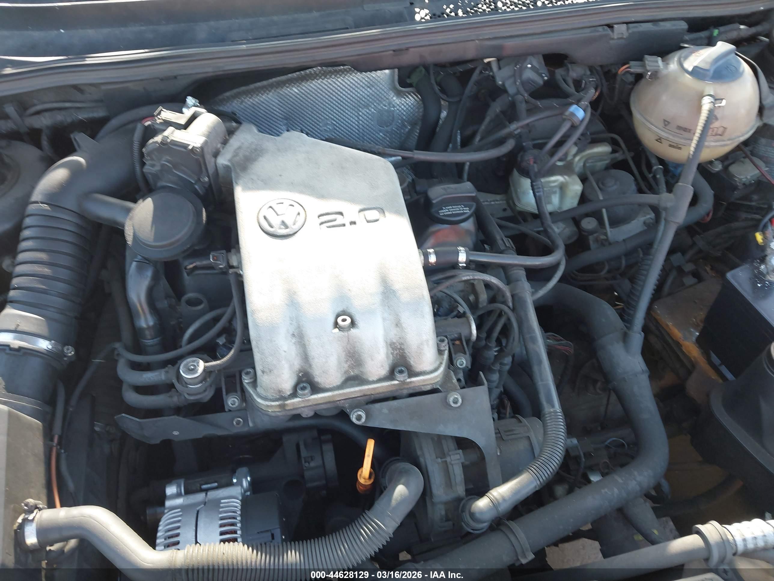 VOLKSWAGEN GOLF image 10