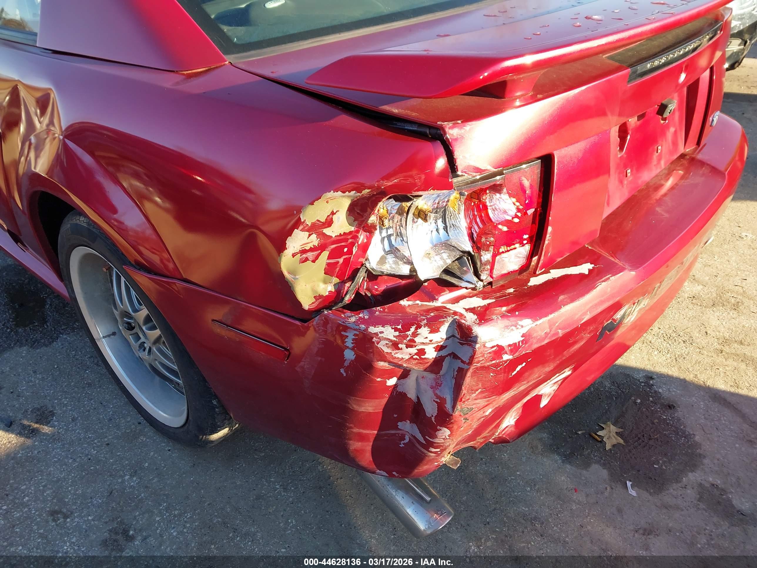 FORD MUSTANG image 6