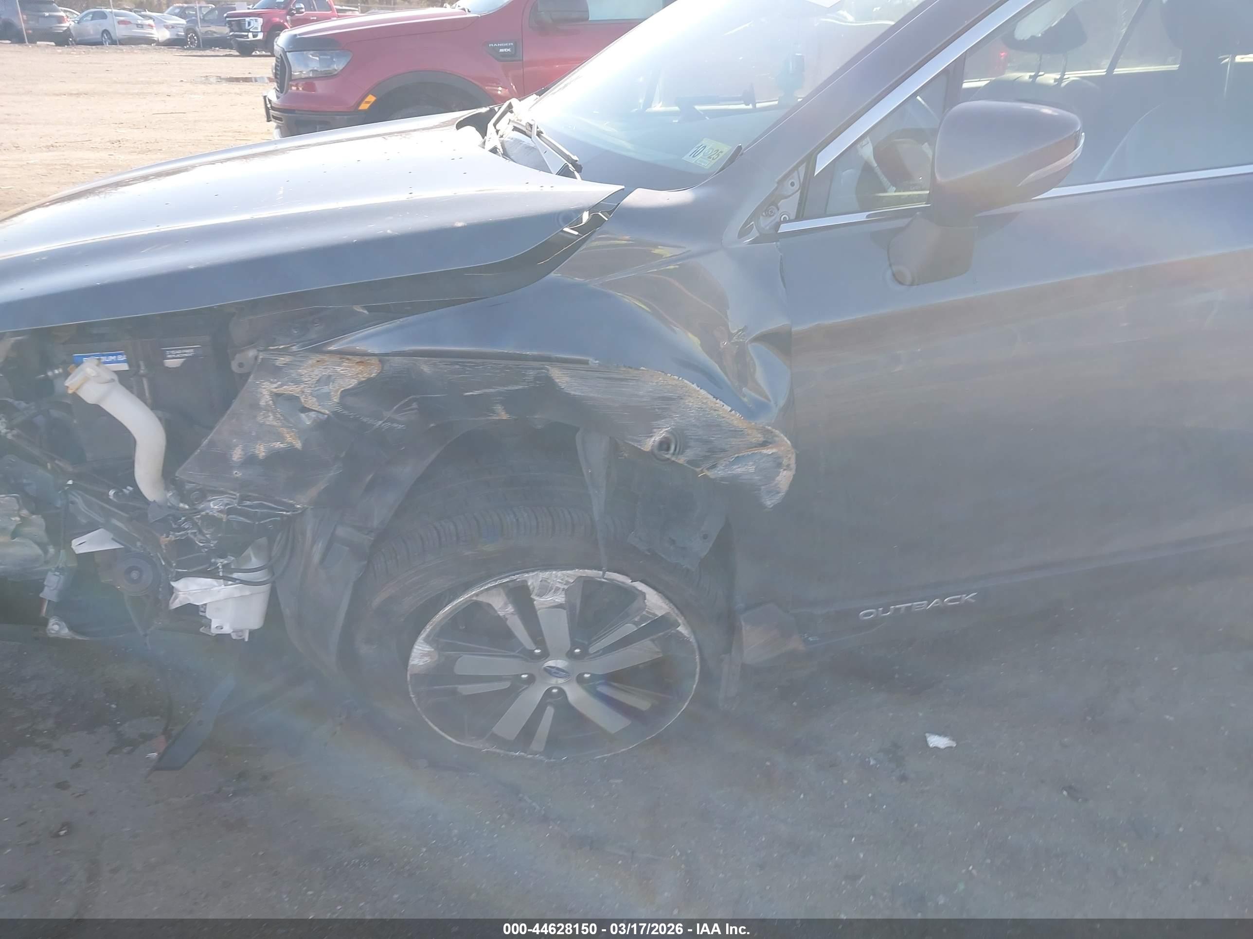 SUBARU OUTBACK image 6