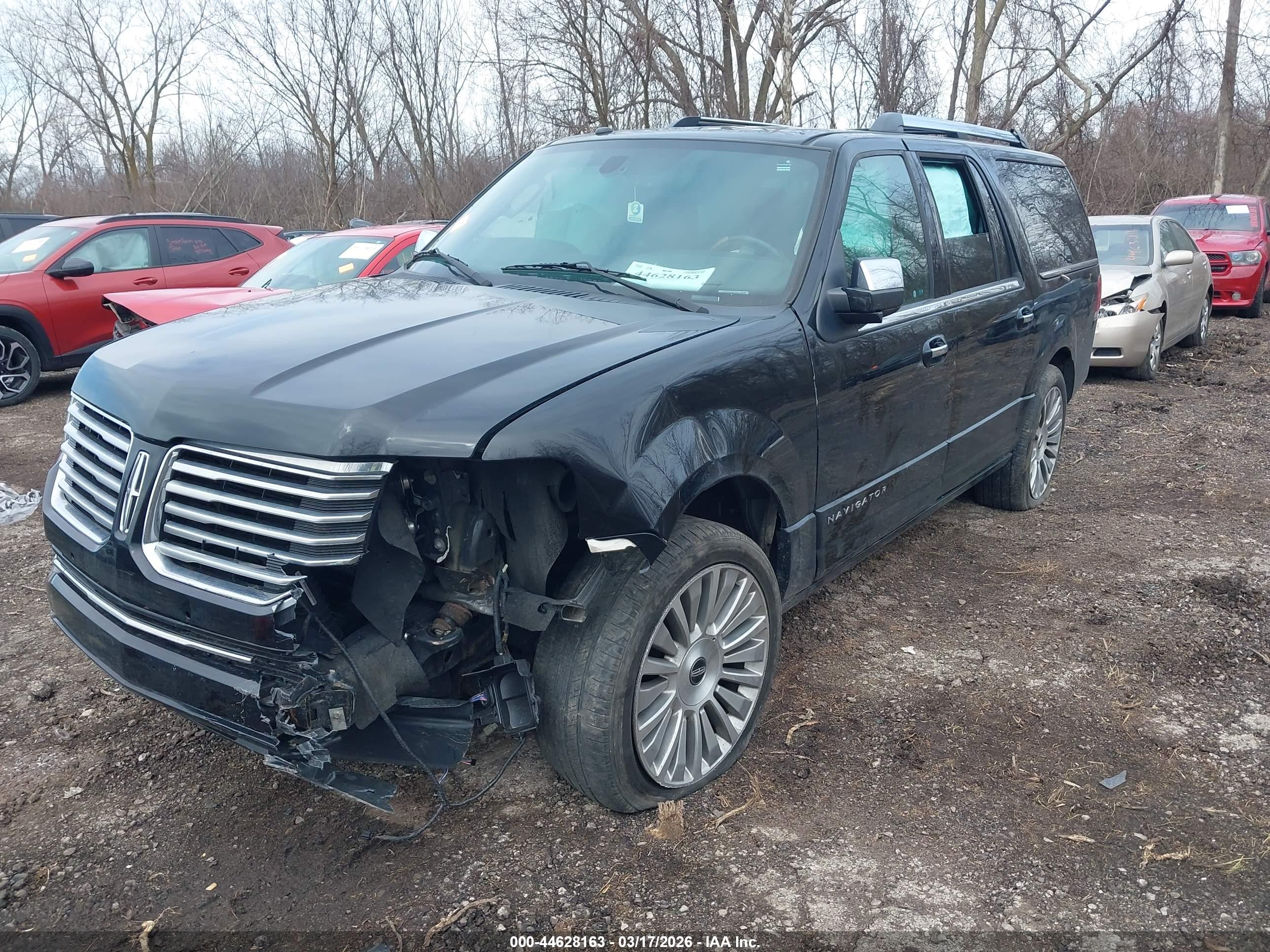 LINCOLN NAVIGATOR image 2