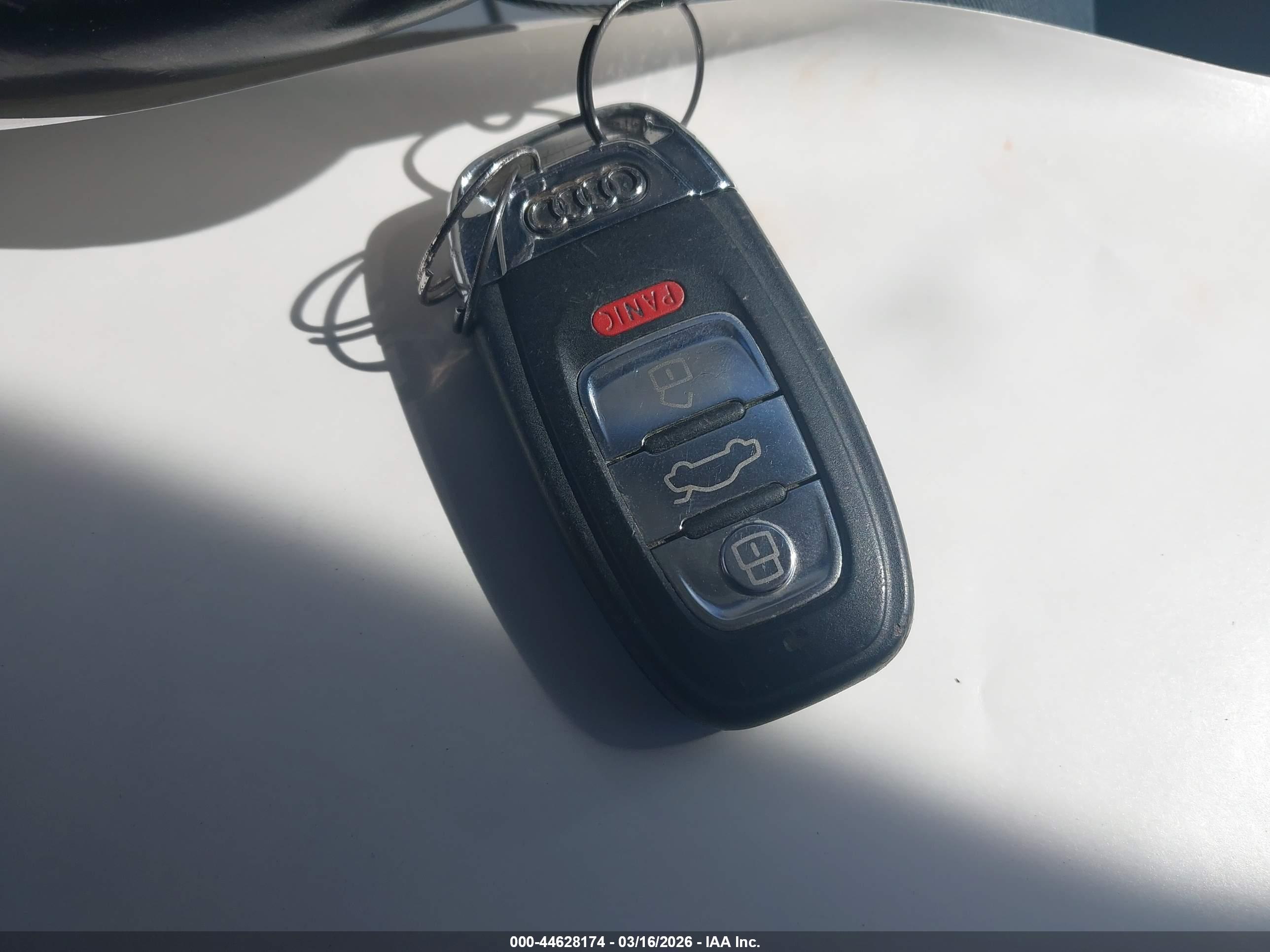 AUDI A6 image 11
