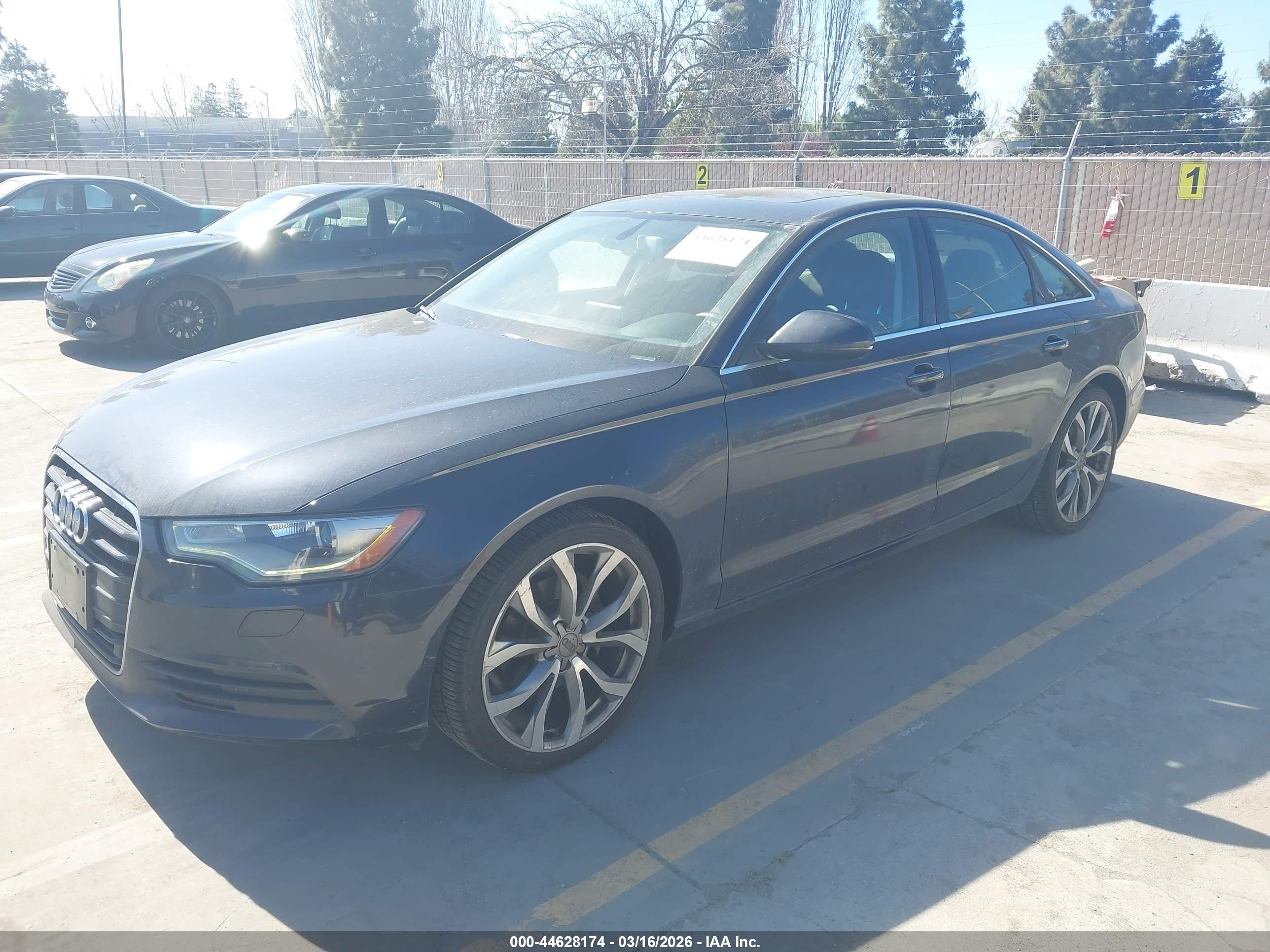 AUDI A6 image 2