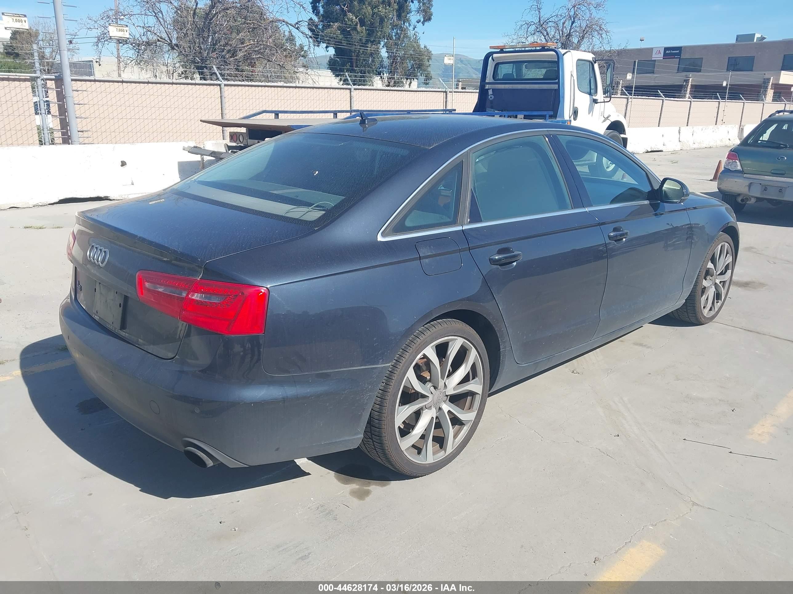 AUDI A6 image 4