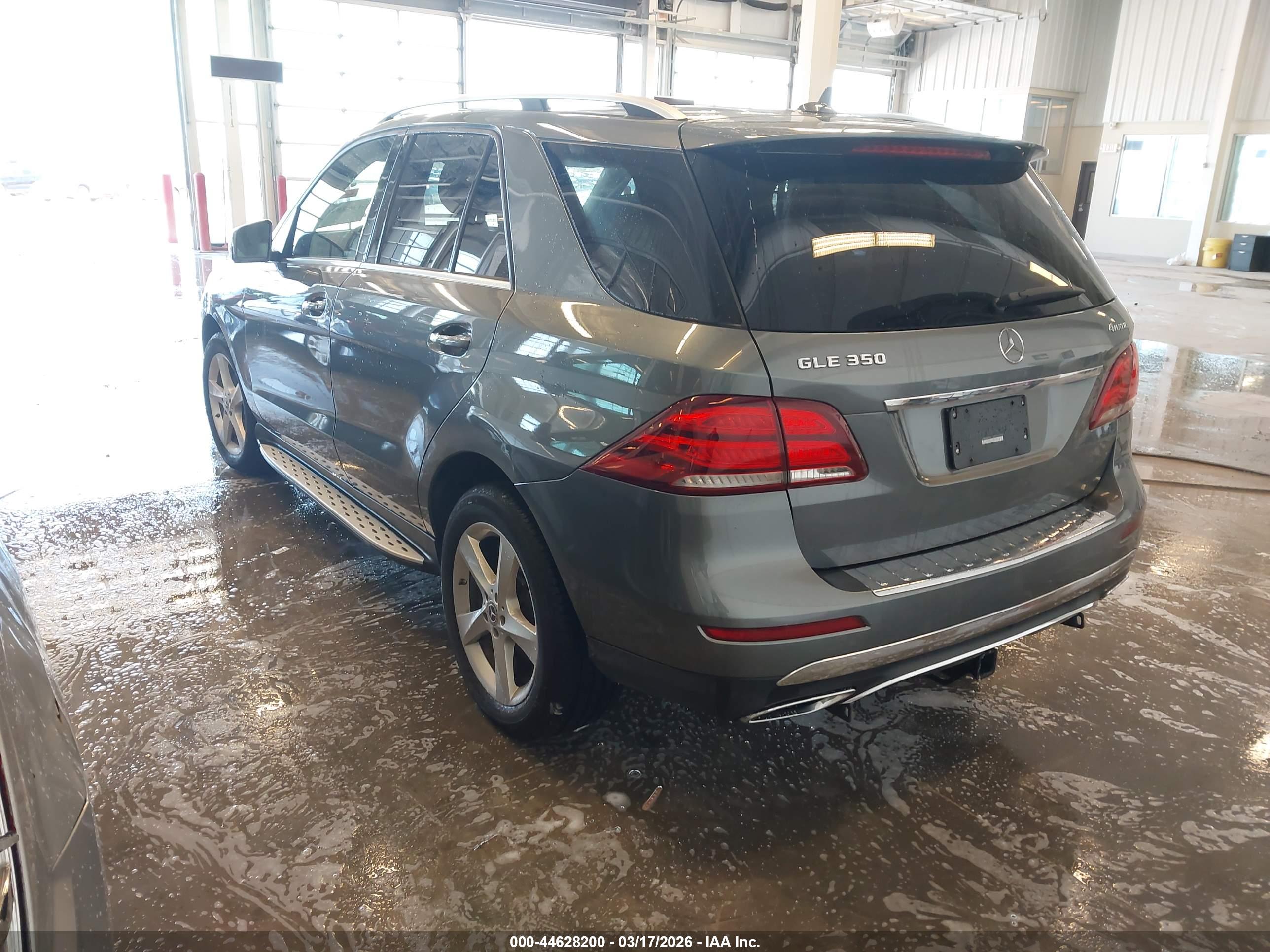 MERCEDES-BENZ GLE image 3