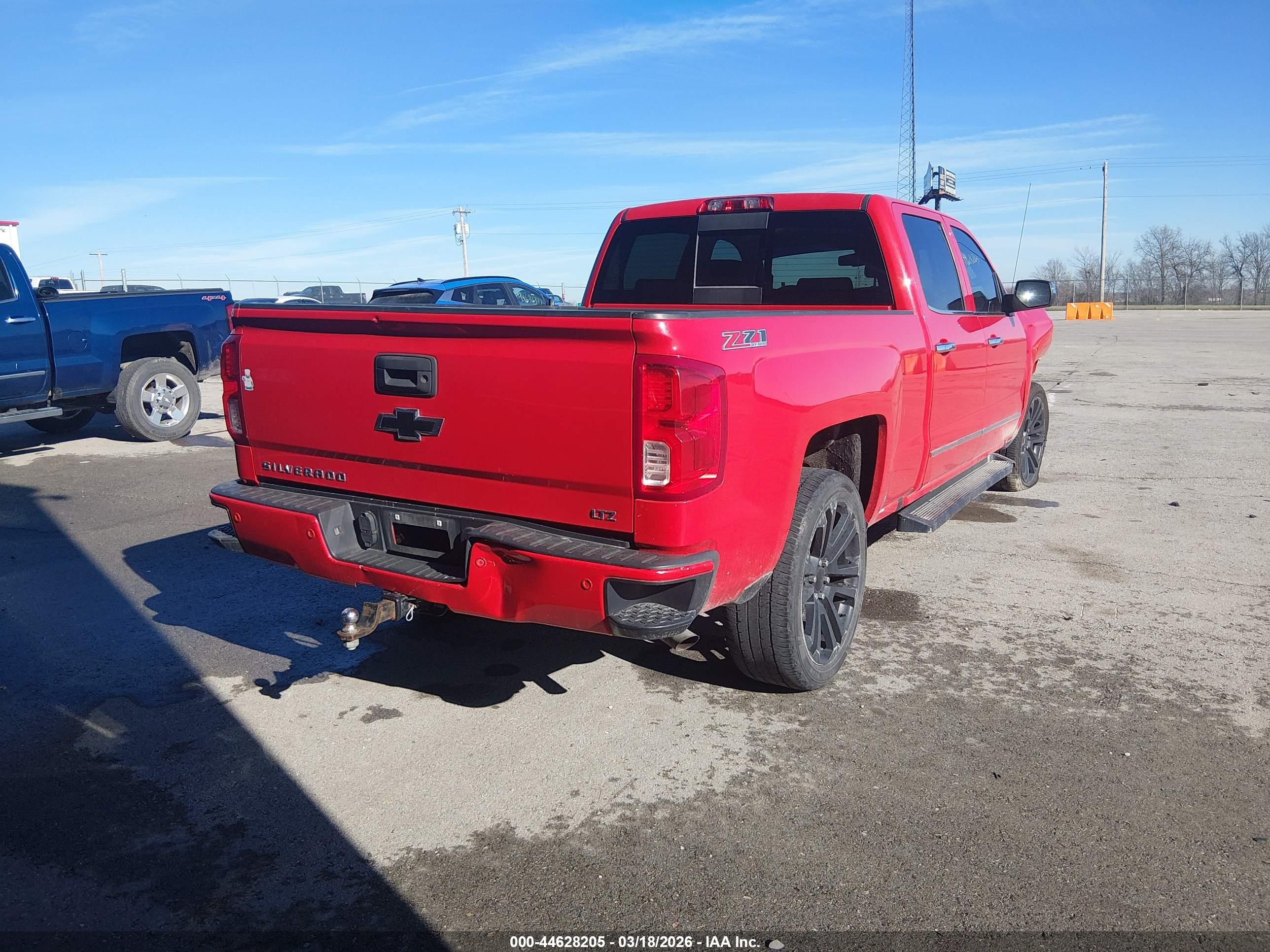 CHEVROLET SILVERADO image 4