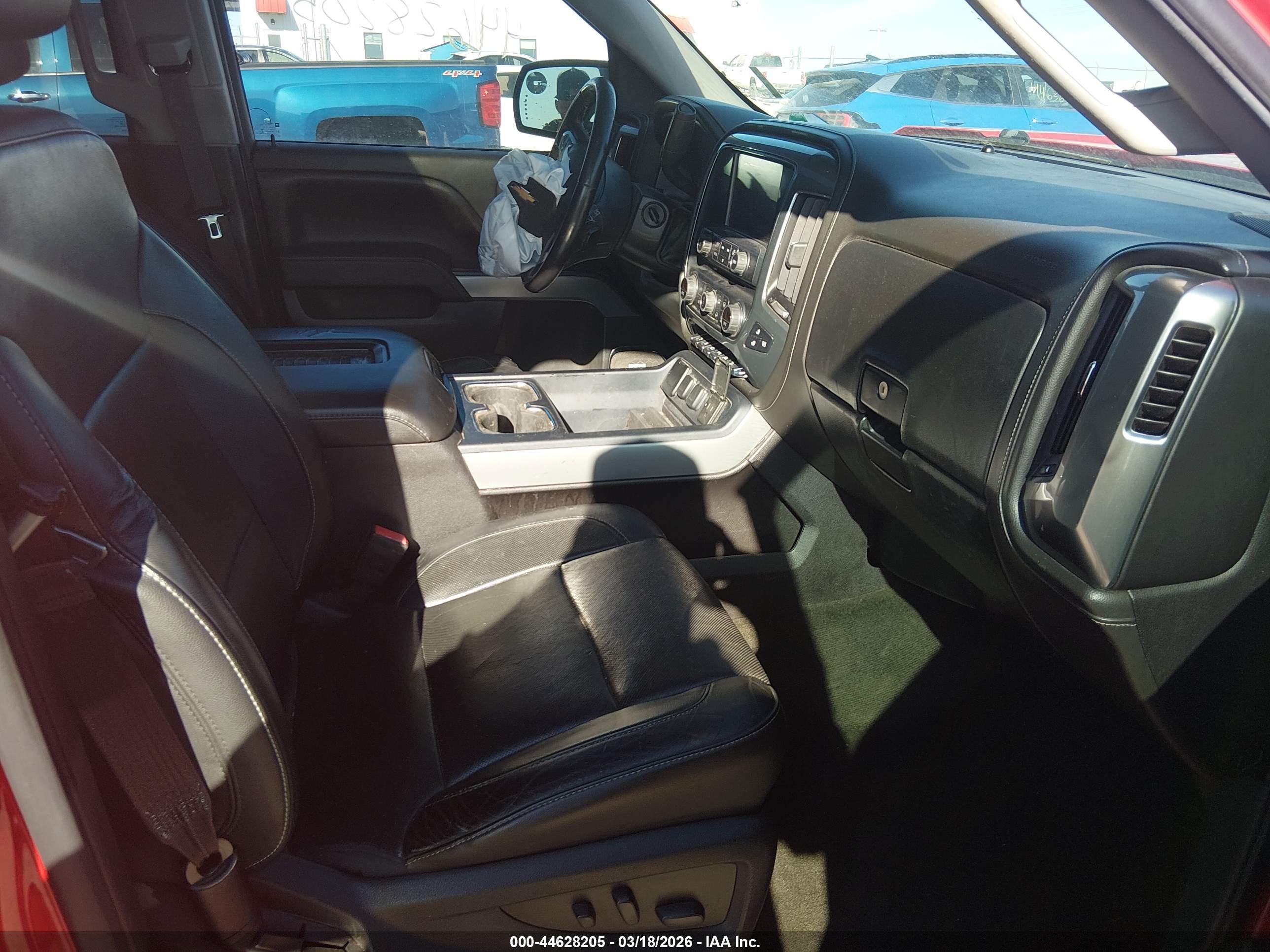 CHEVROLET SILVERADO image 5
