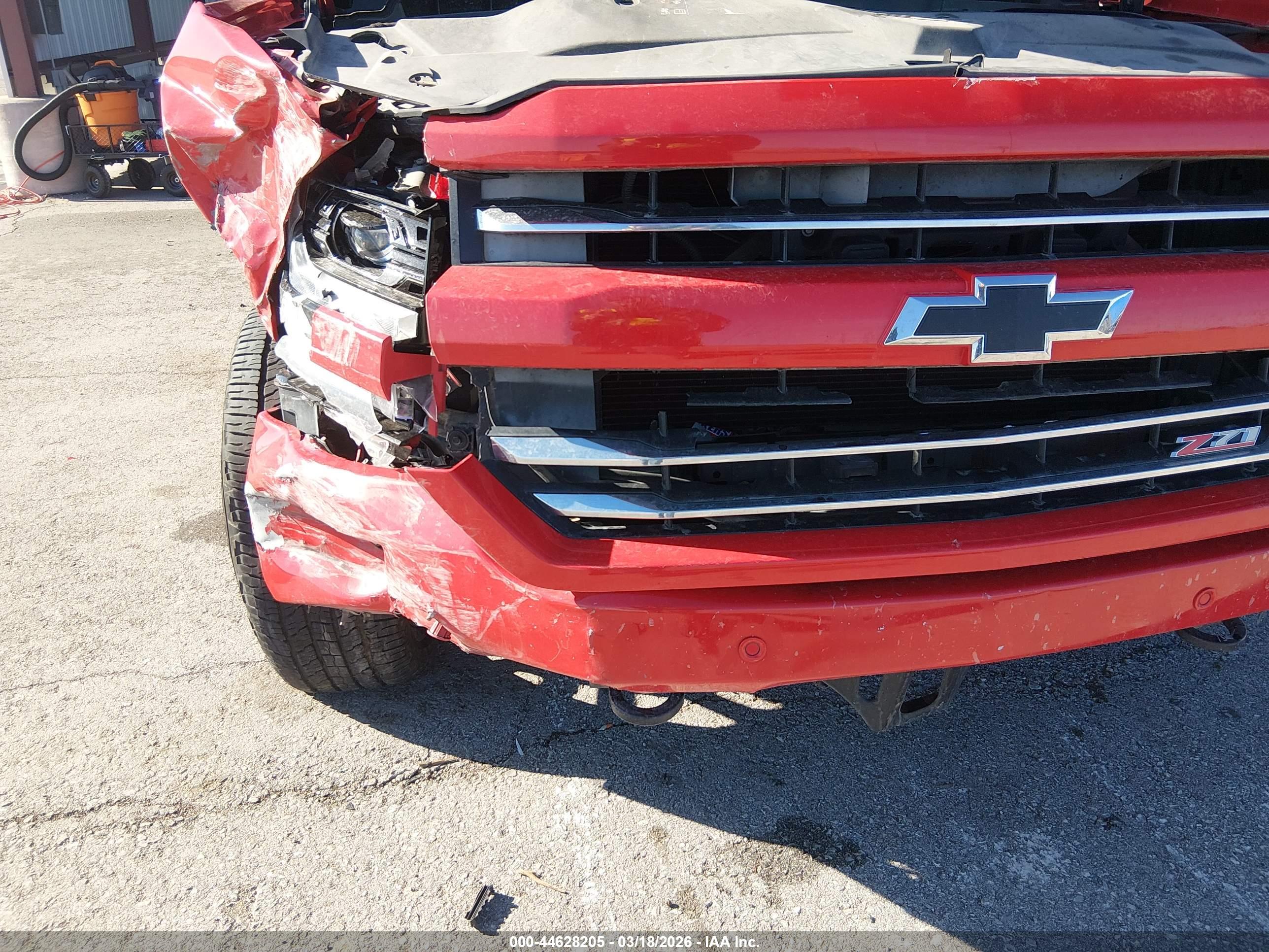 CHEVROLET SILVERADO image 6