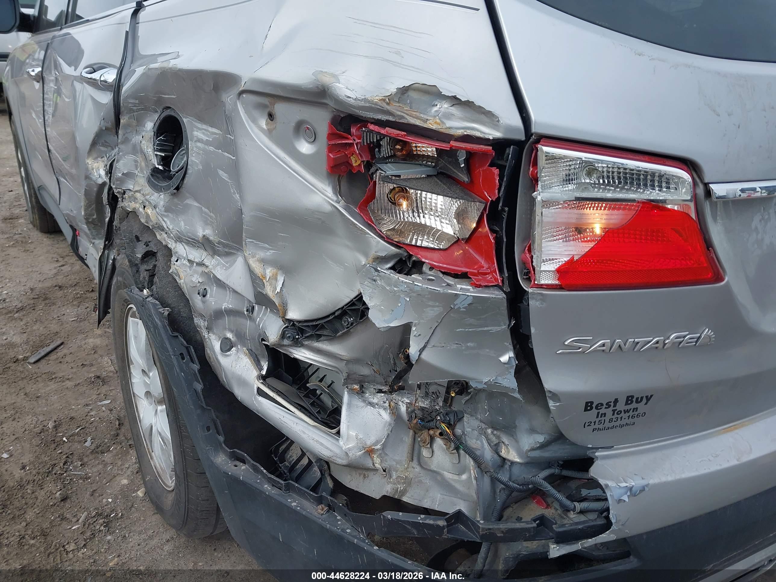 HYUNDAI SANTA image 6
