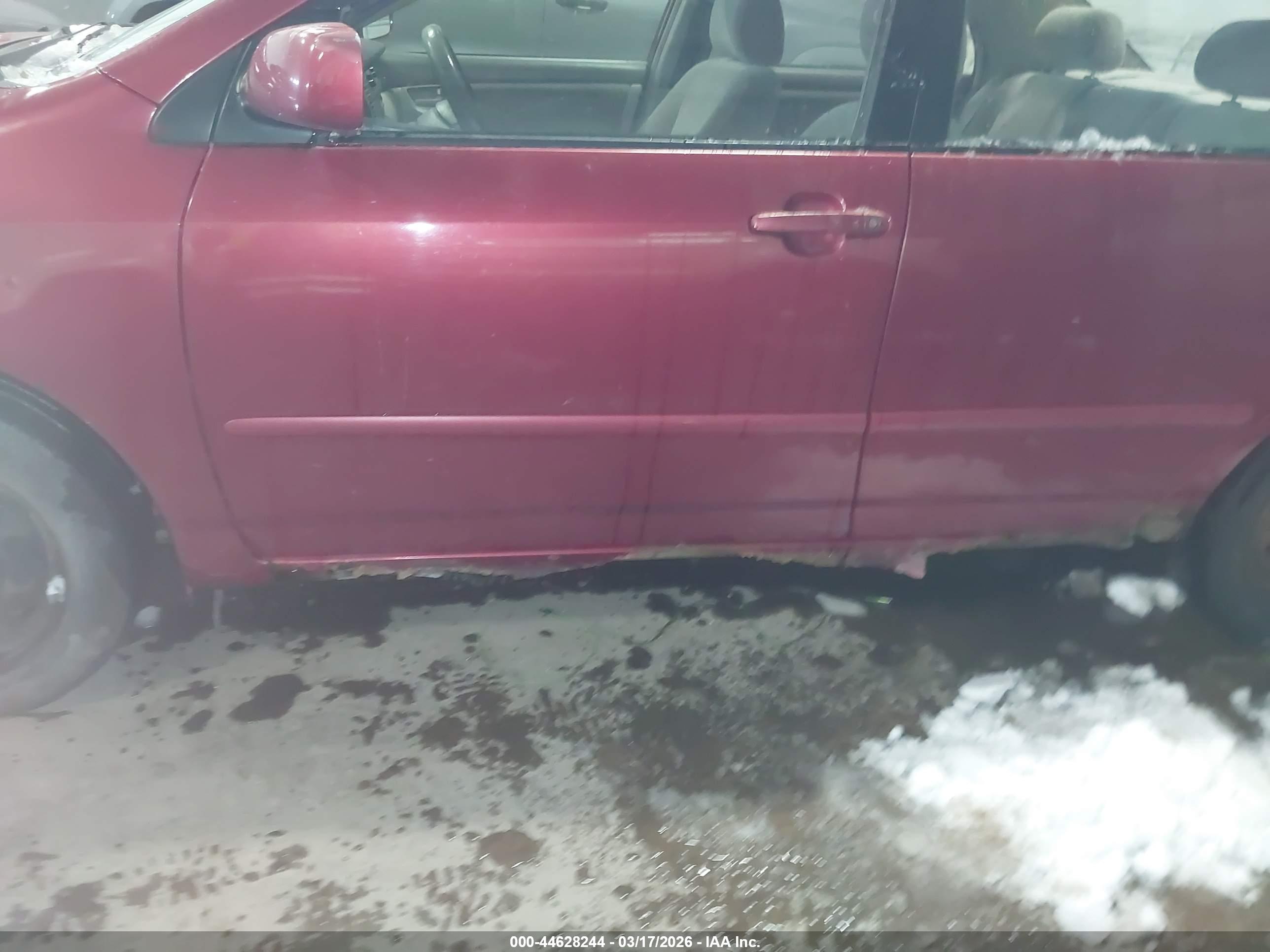 TOYOTA COROLLA image 6