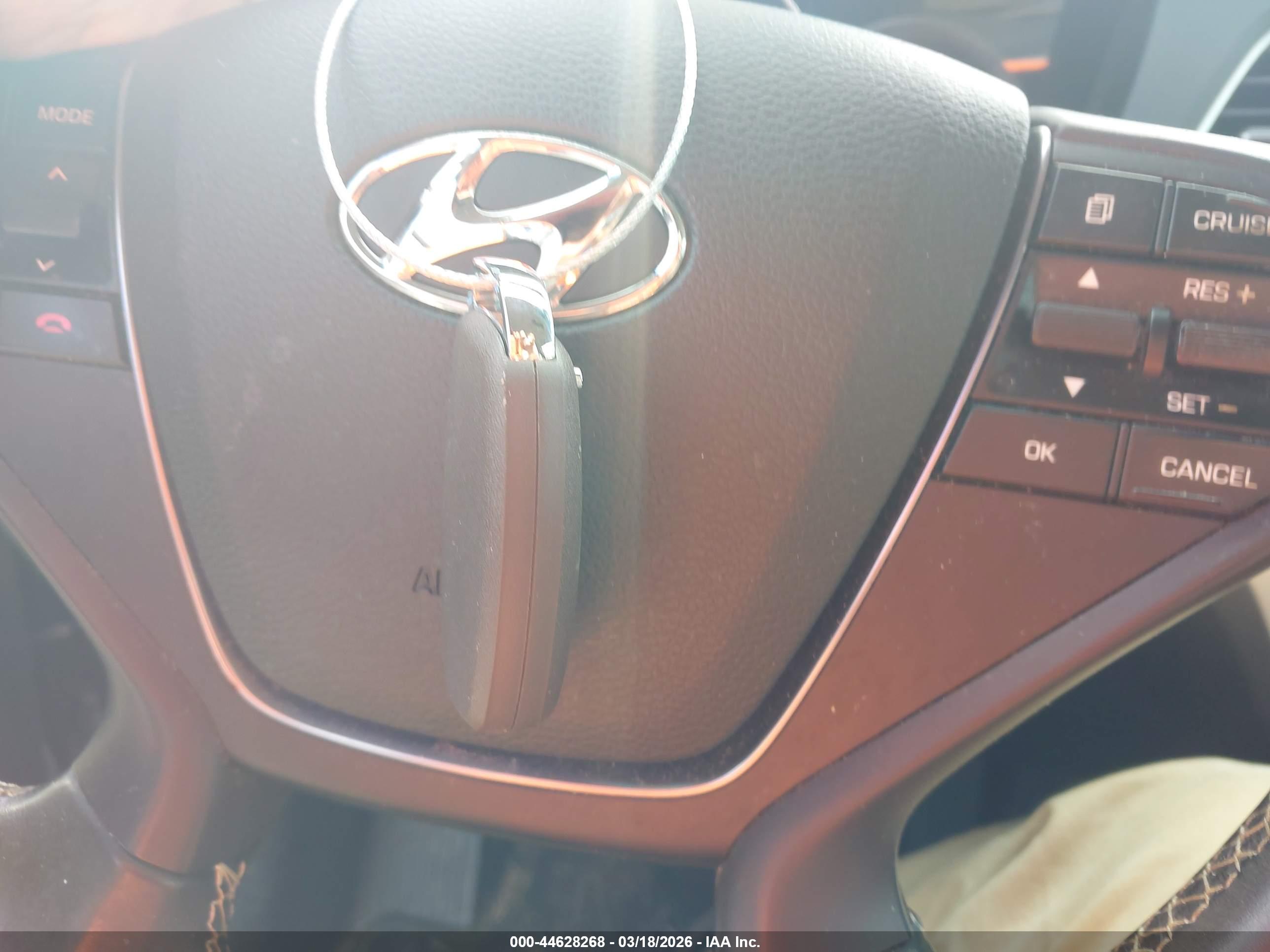 HYUNDAI SONATA image 11