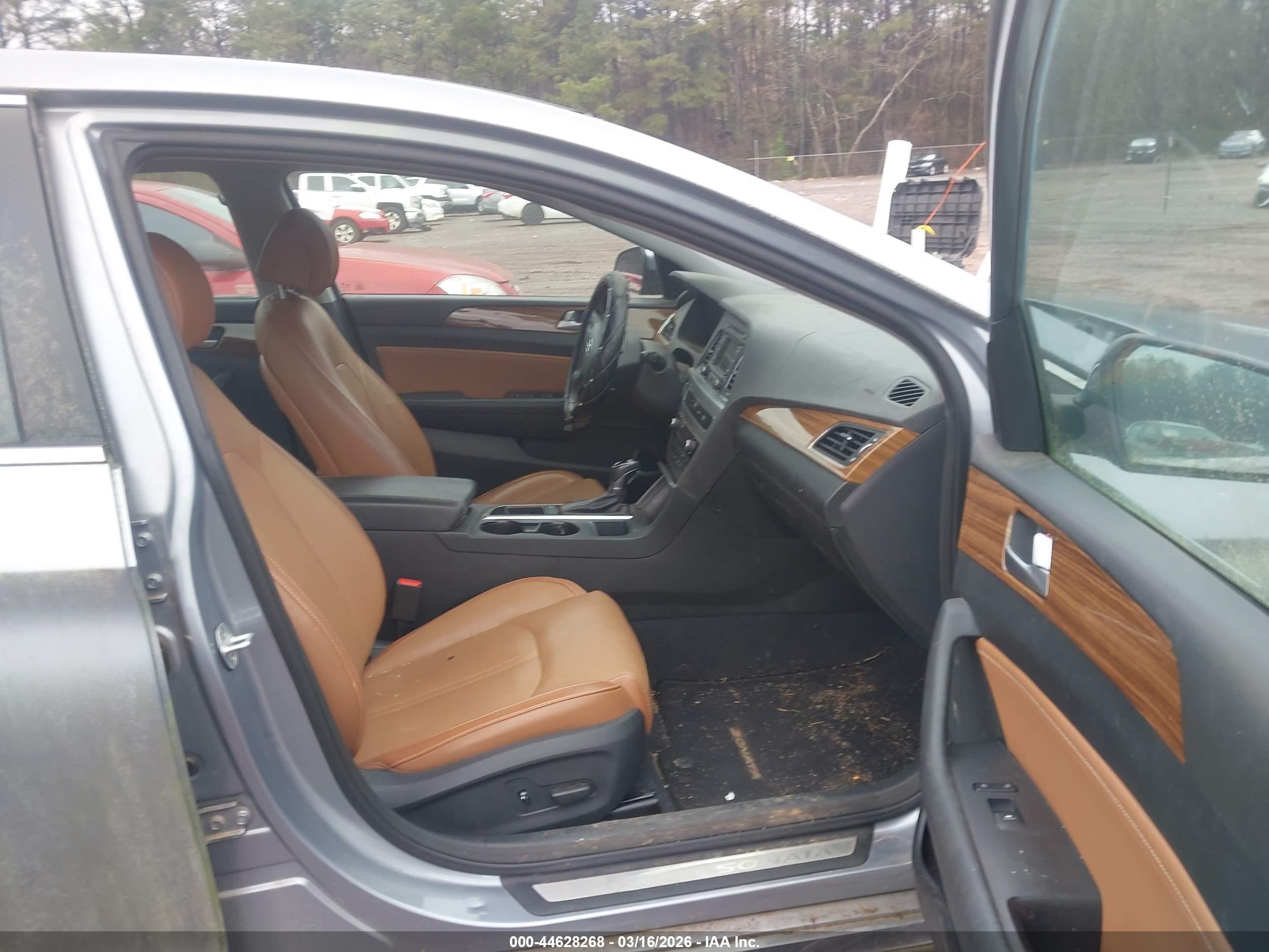 HYUNDAI SONATA image 5