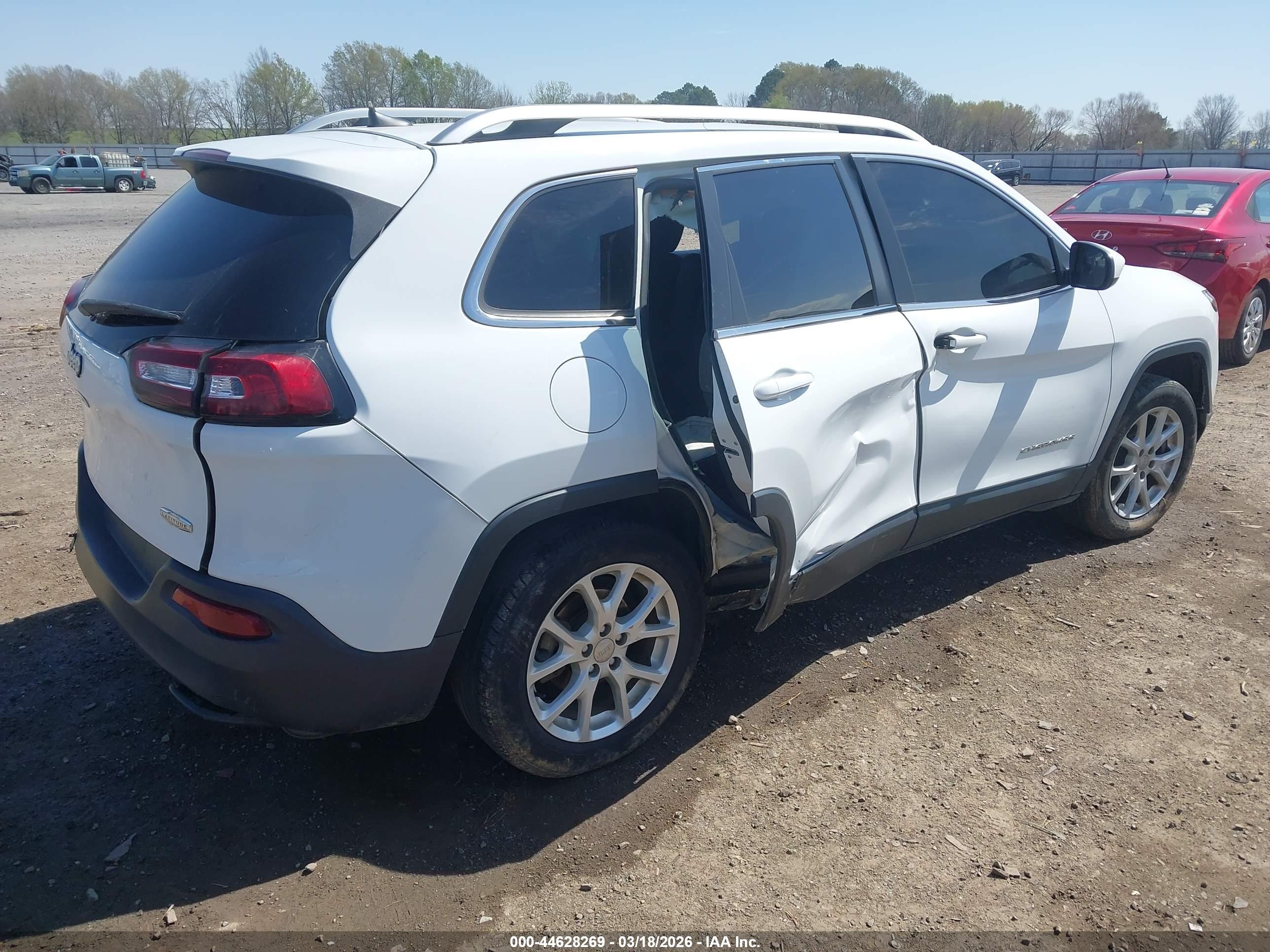 JEEP CHEROKEE image 4
