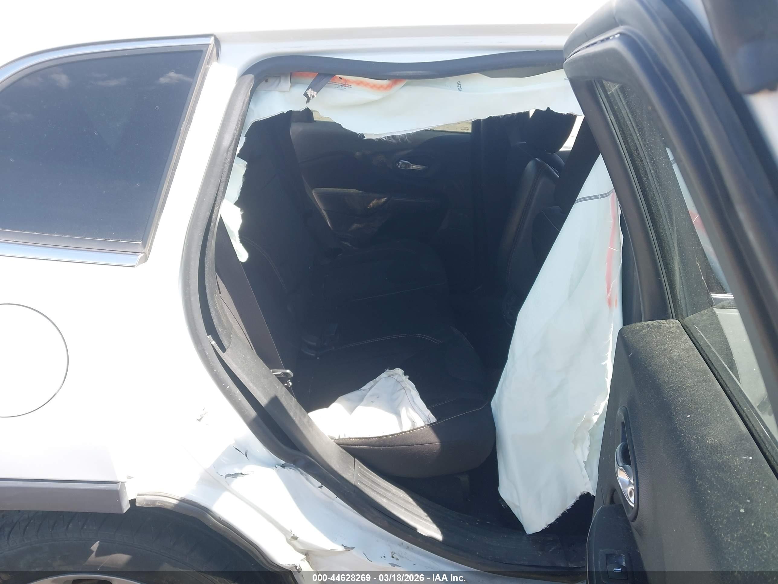 JEEP CHEROKEE image 8