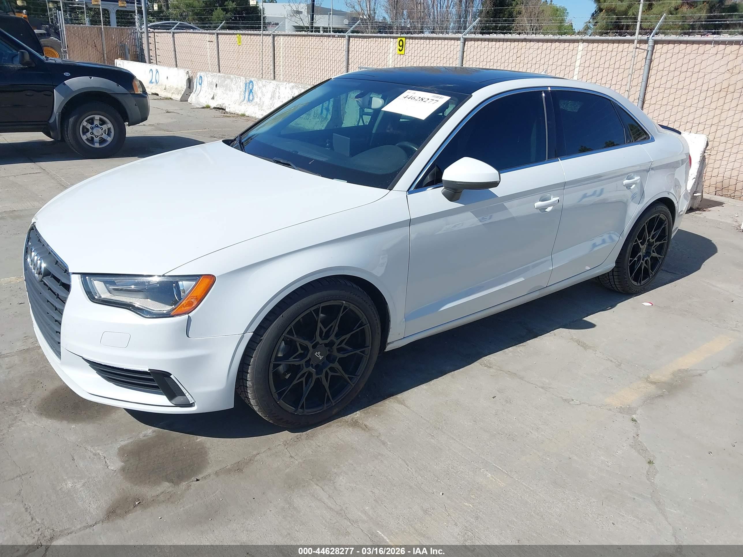 AUDI A3 image 2
