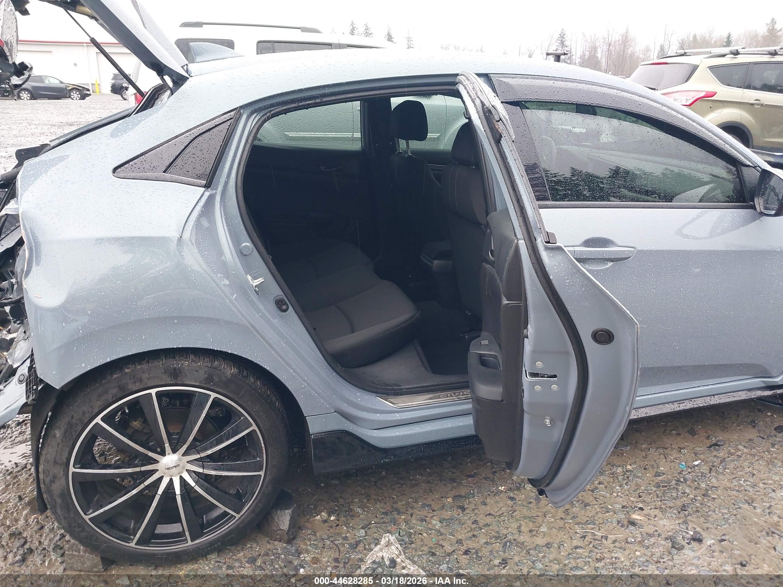 HONDA CIVIC image 8