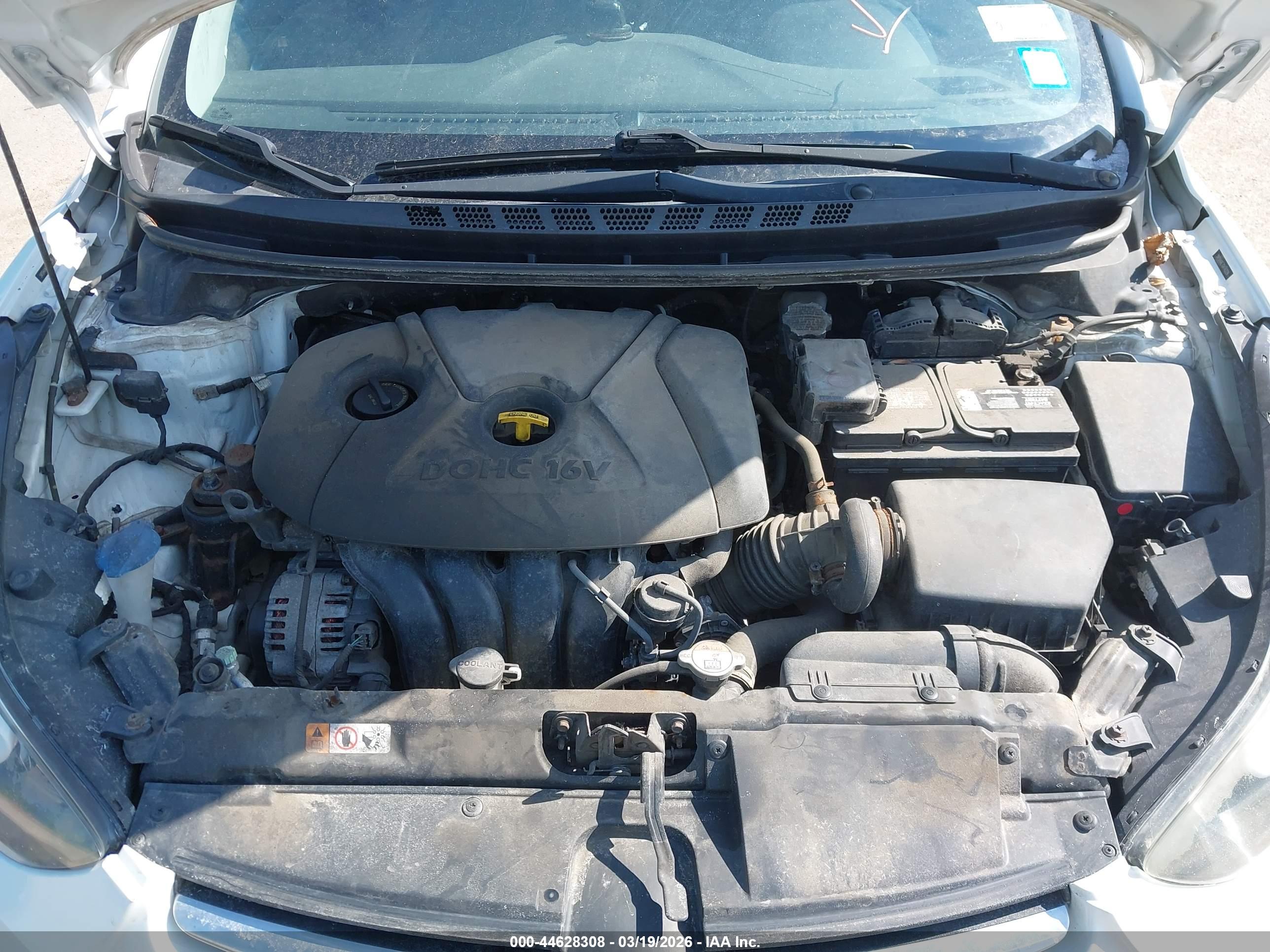 HYUNDAI ELANTRA image 10