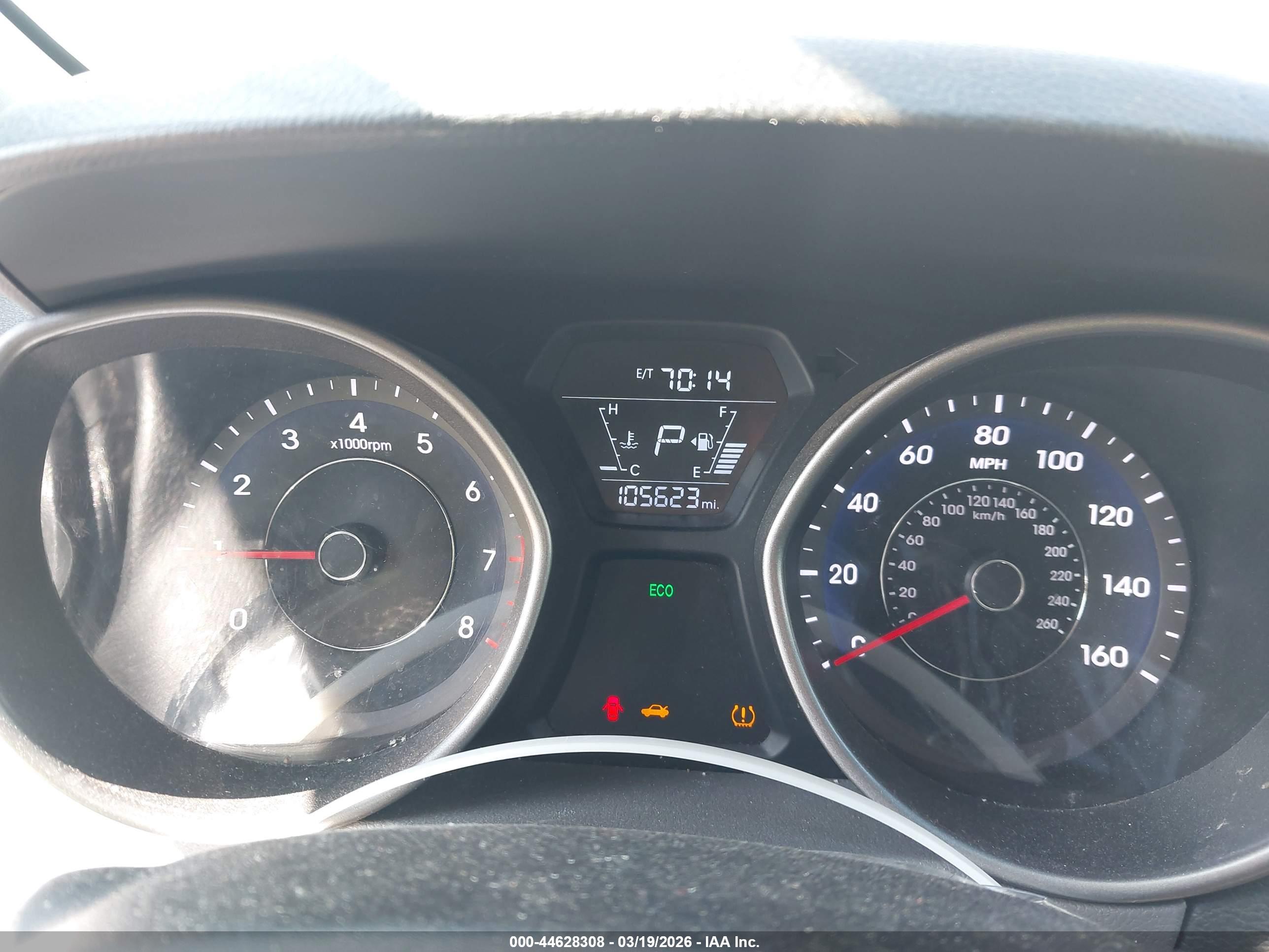 HYUNDAI ELANTRA image 7