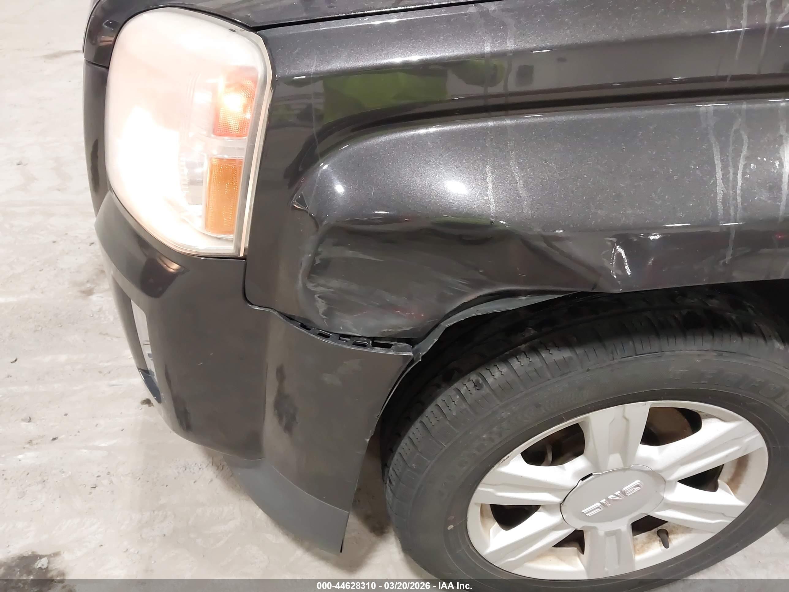 GMC TERRAIN image 6