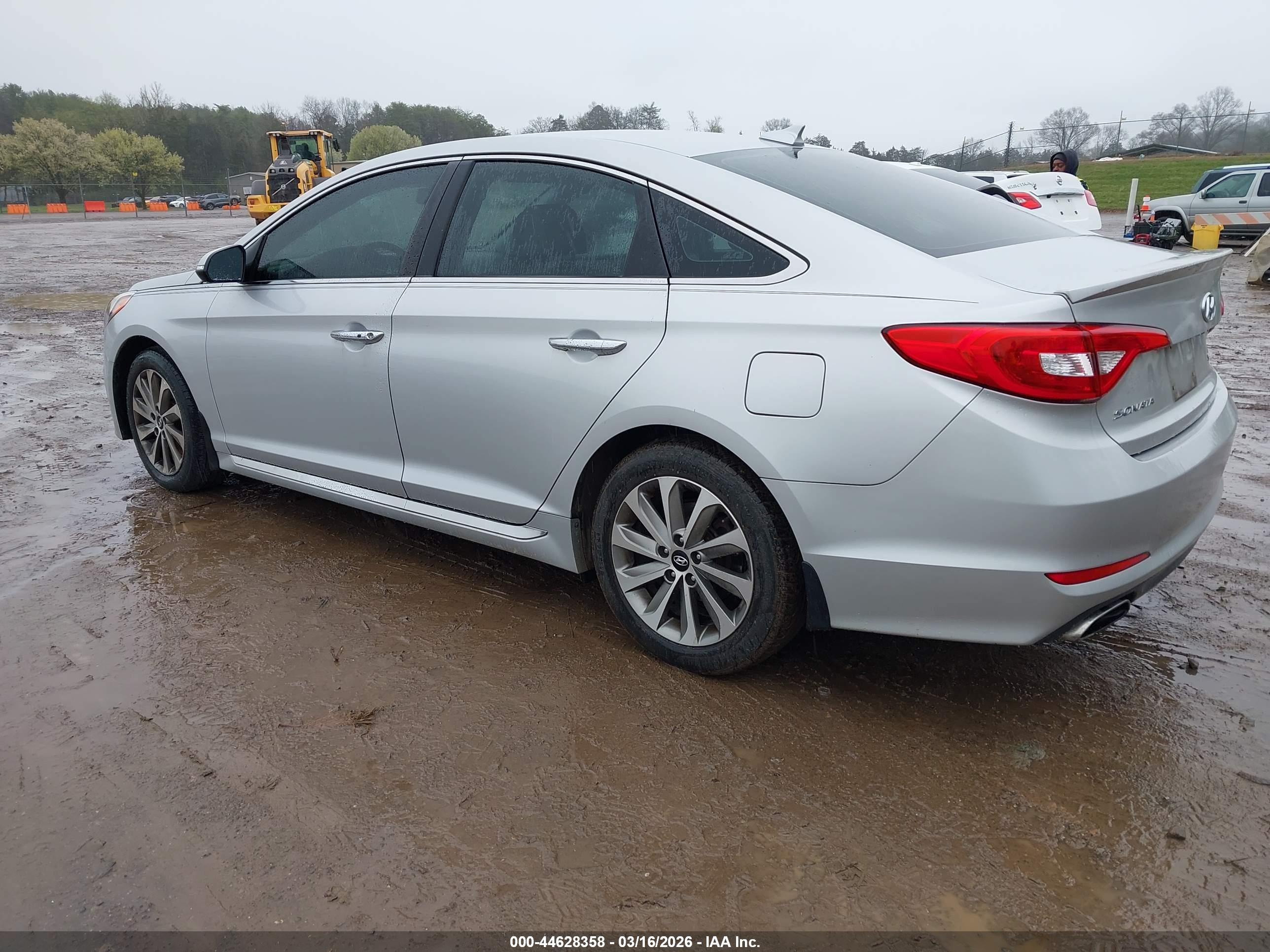 HYUNDAI SONATA image 3