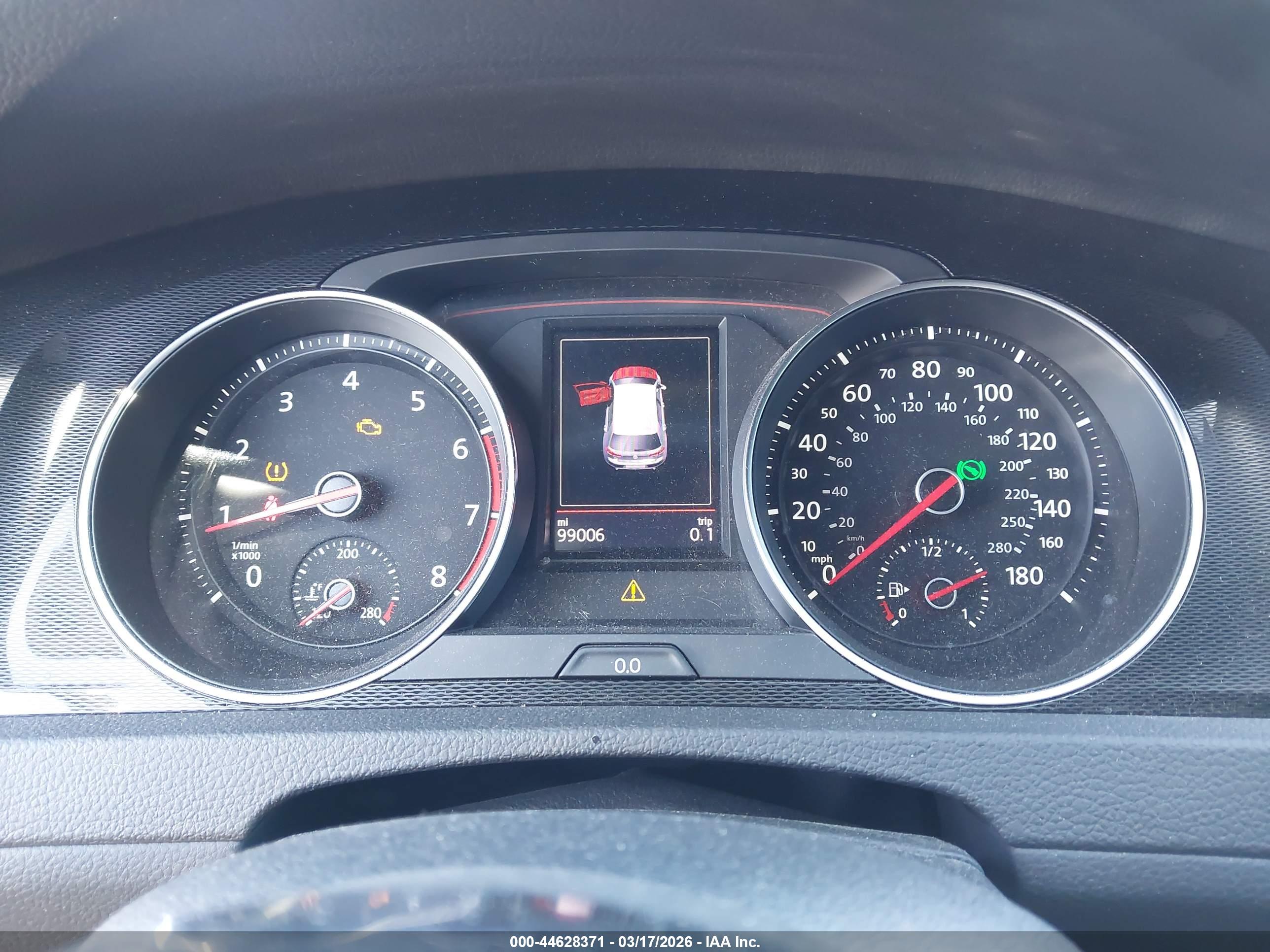 VOLKSWAGEN GOLF image 7