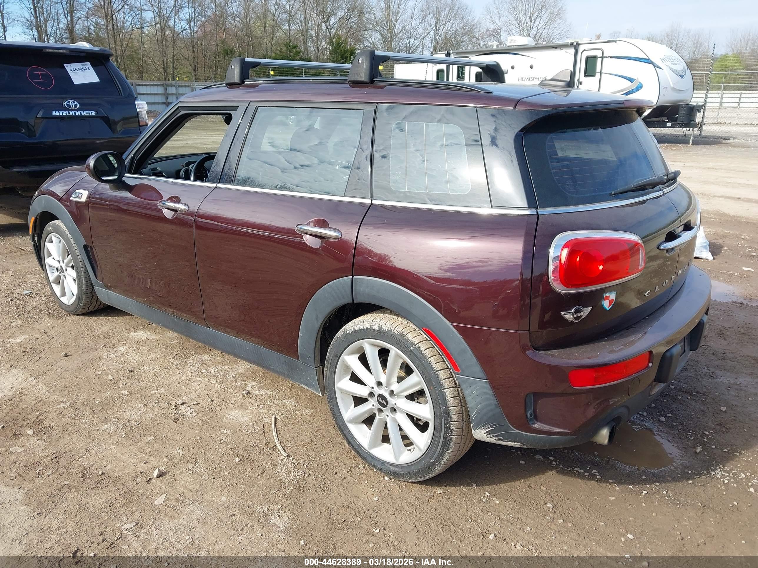 MINI CLUBMAN image 3