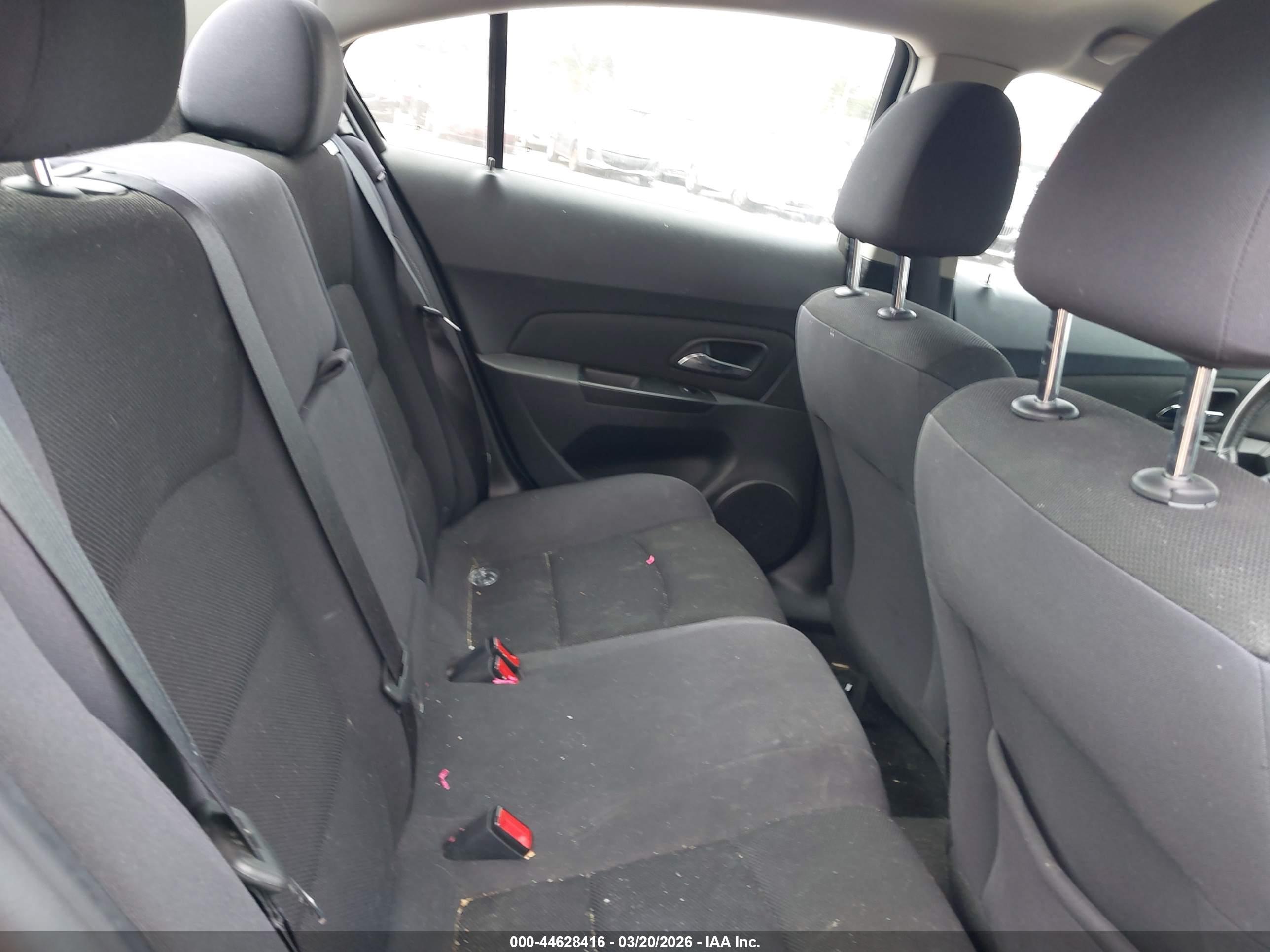 CHEVROLET CRUZE image 8
