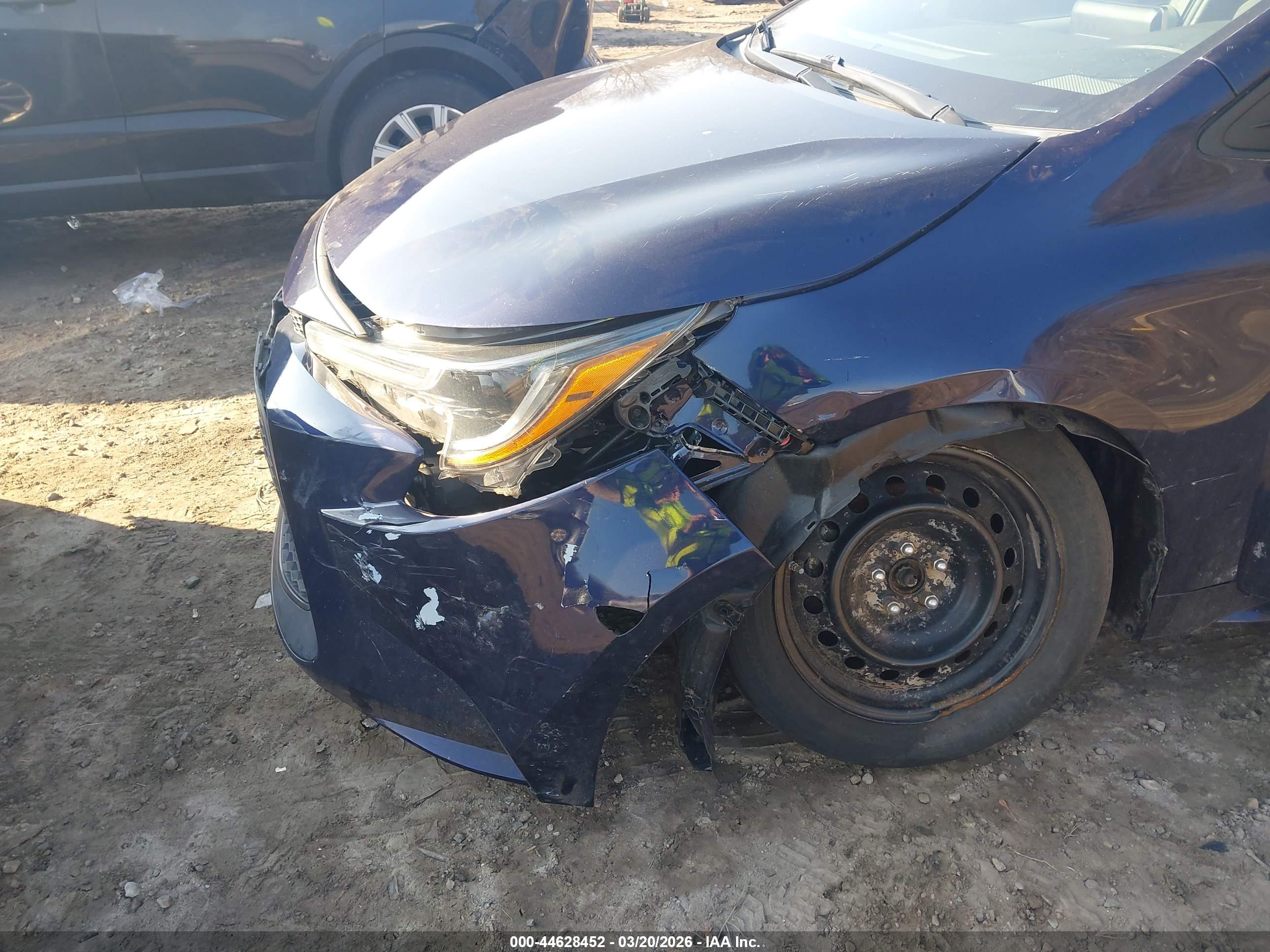 TOYOTA COROLLA image 6
