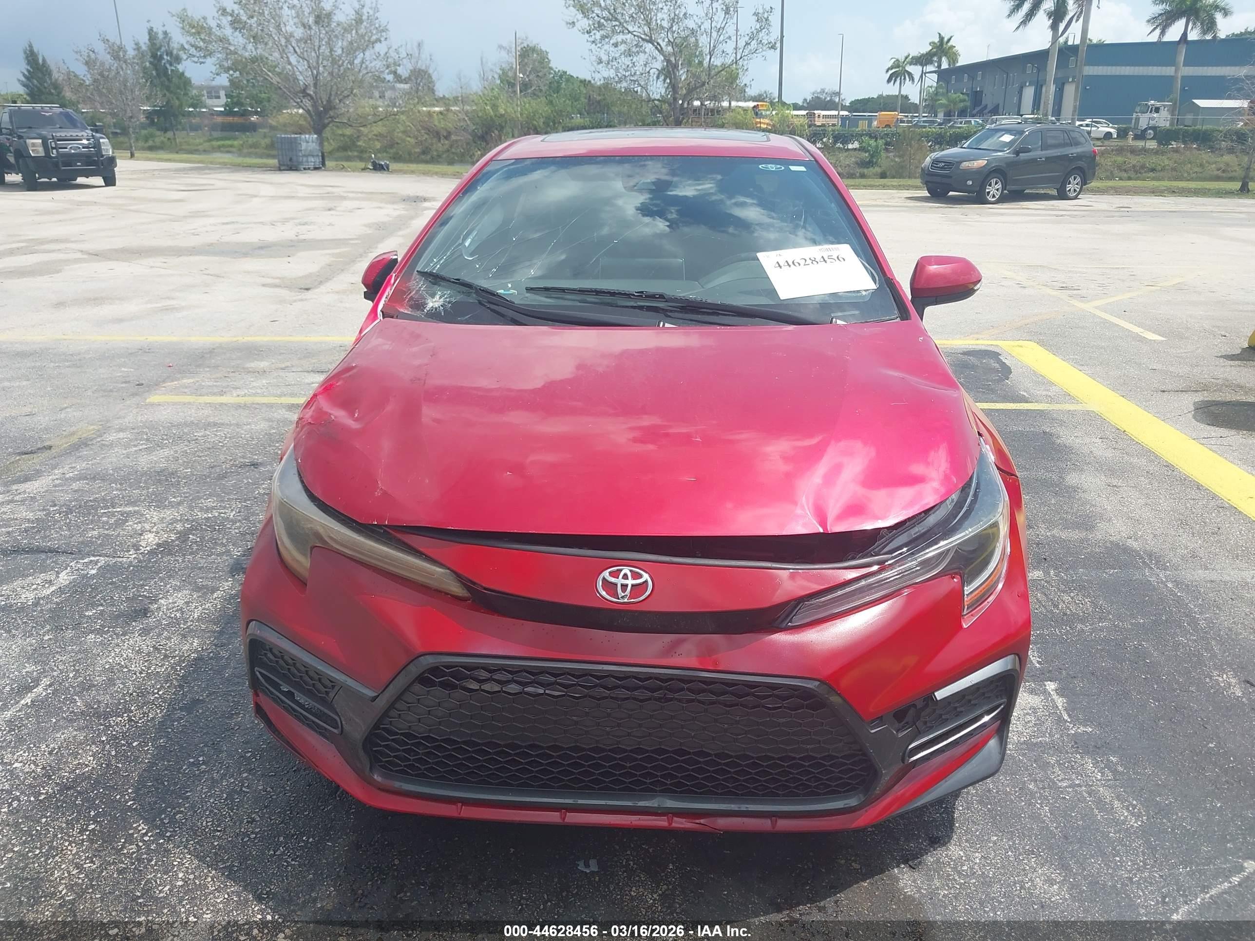 TOYOTA COROLLA image 6