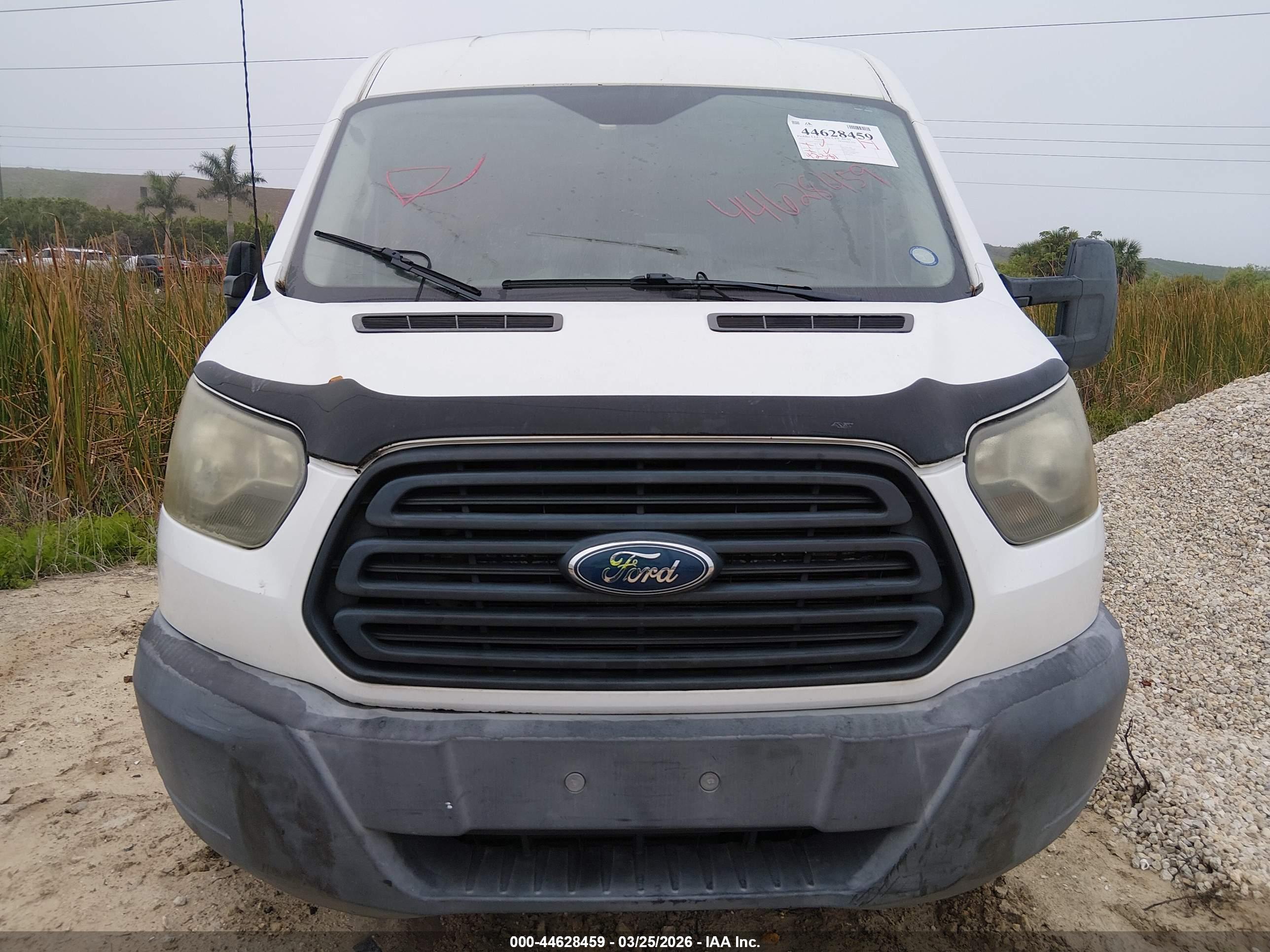 FORD TRANSIT-250 image 6