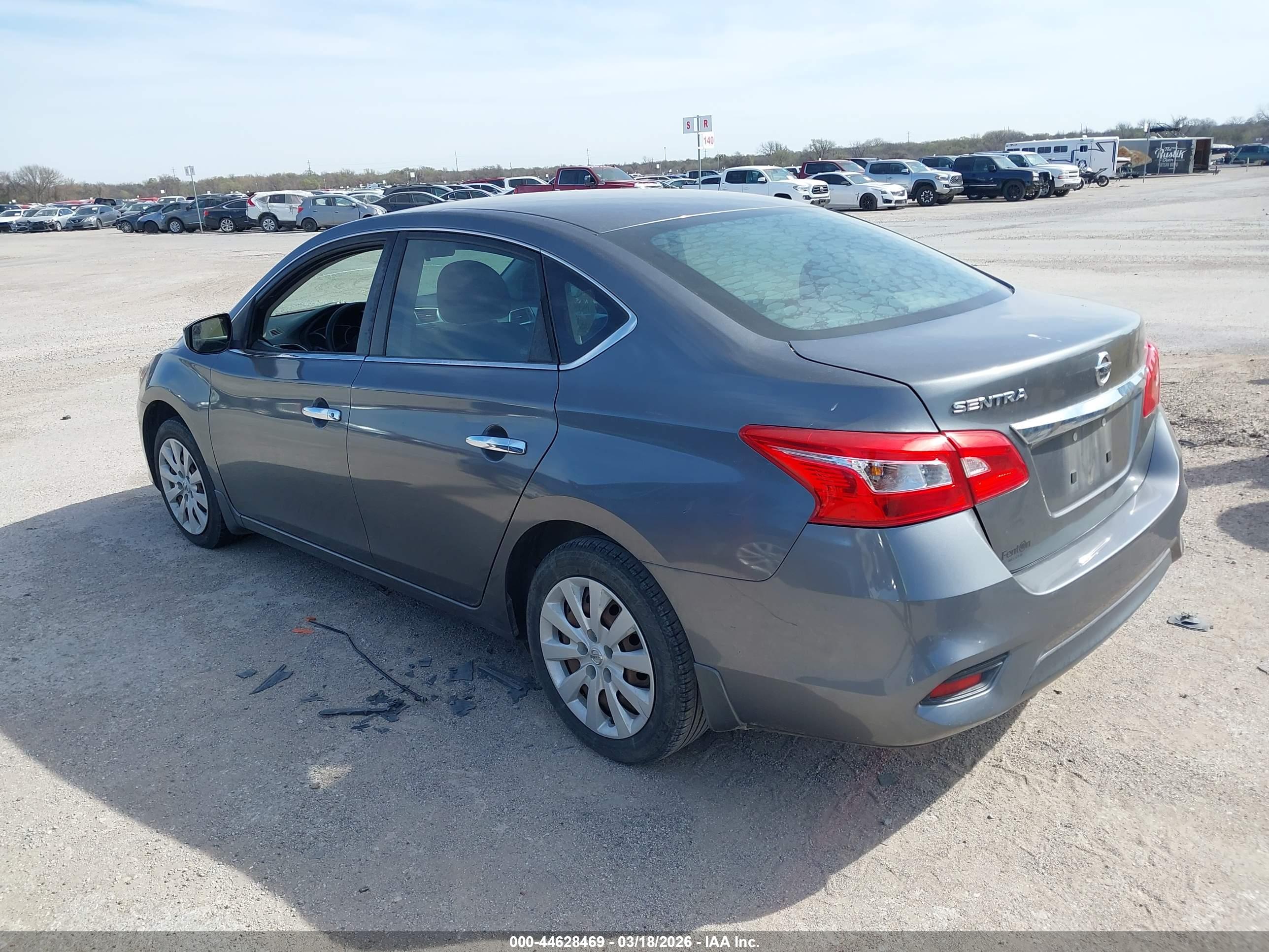 NISSAN SENTRA image 3