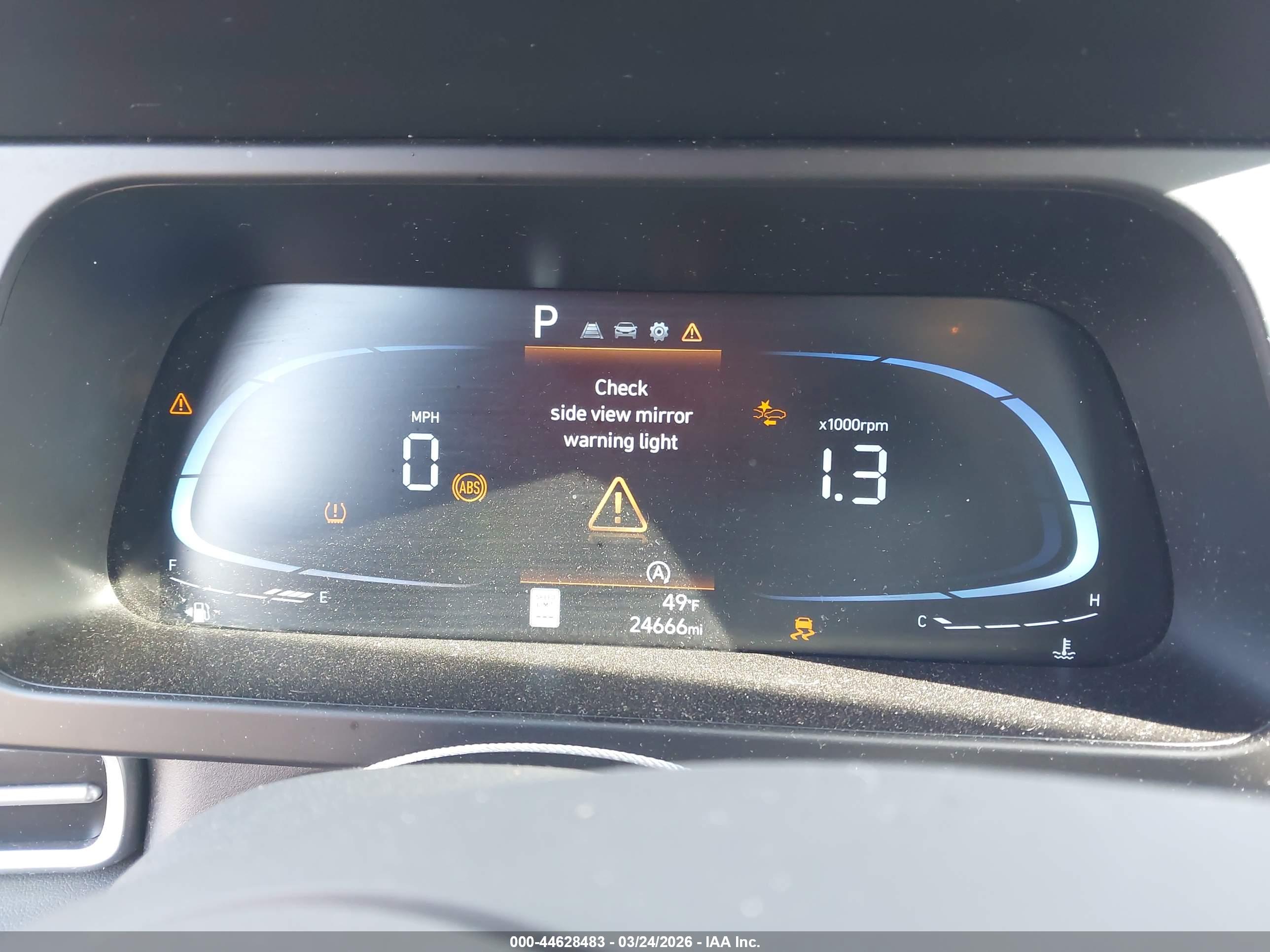 HYUNDAI ELANTRA image 7