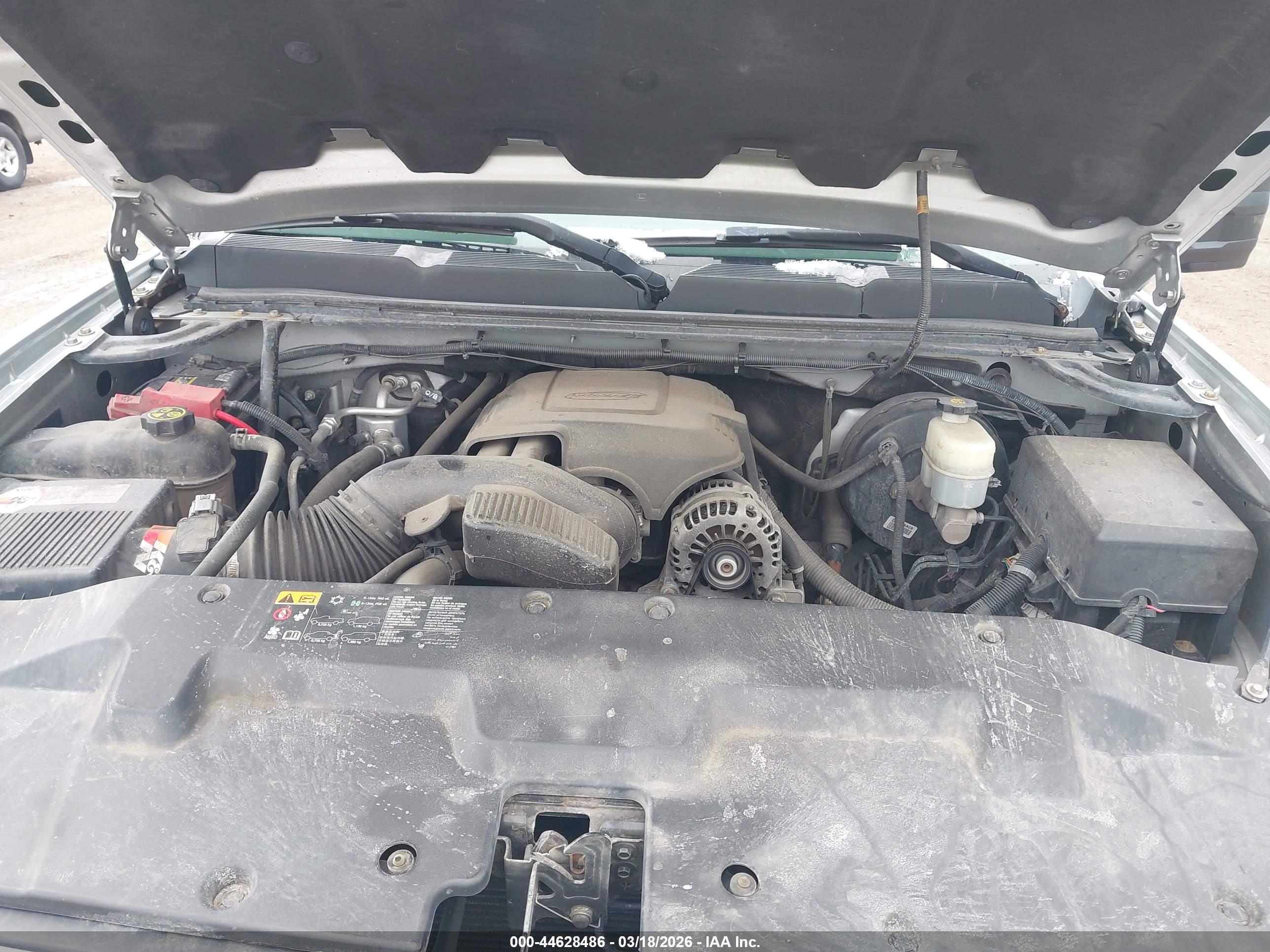 CHEVROLET SILVERADO image 10