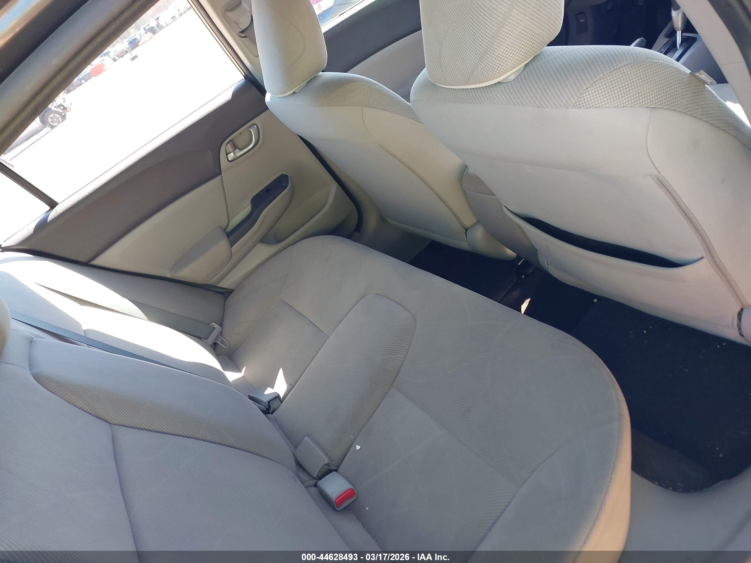 HONDA CIVIC image 8