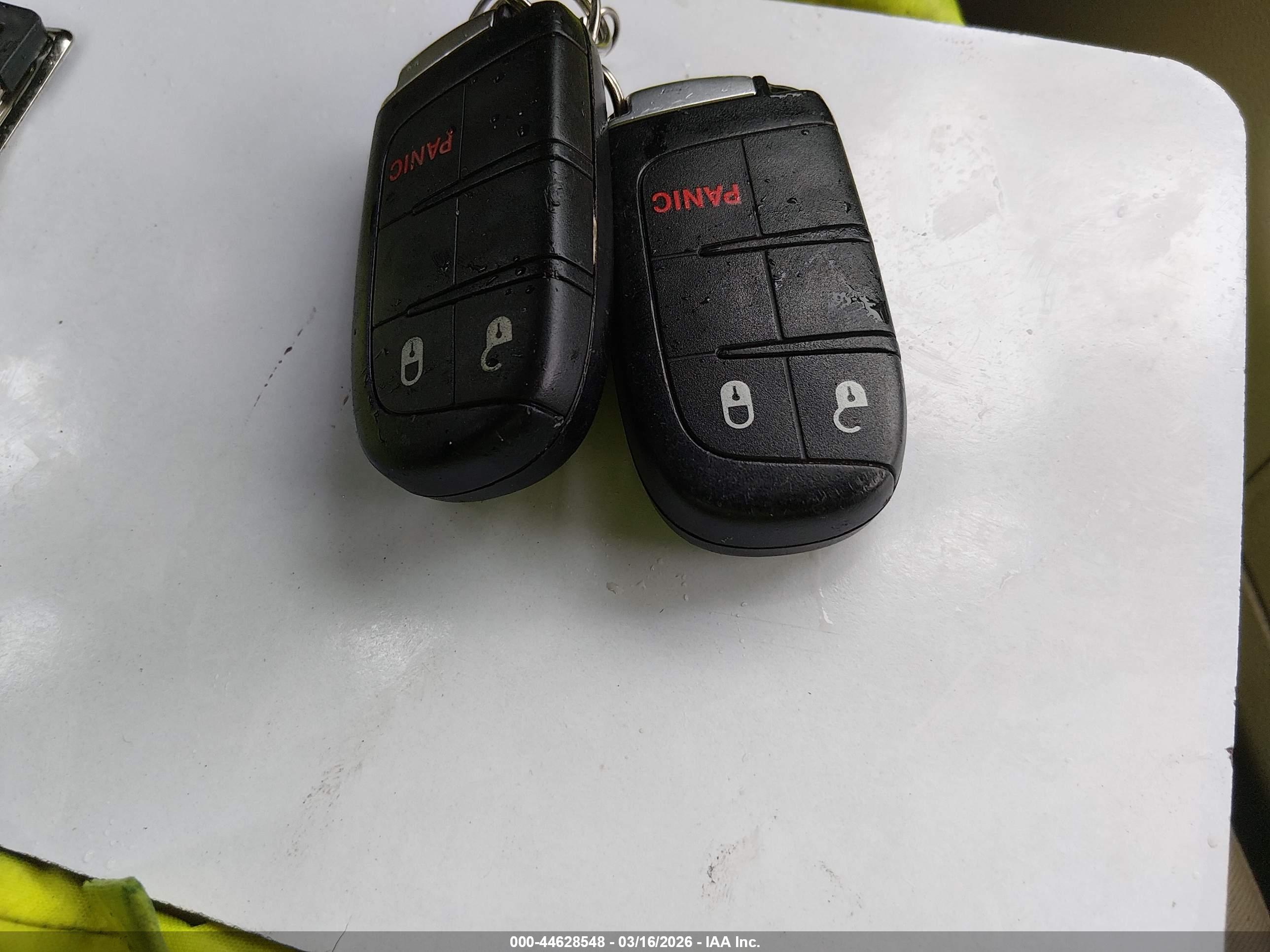 JEEP GRAND image 11