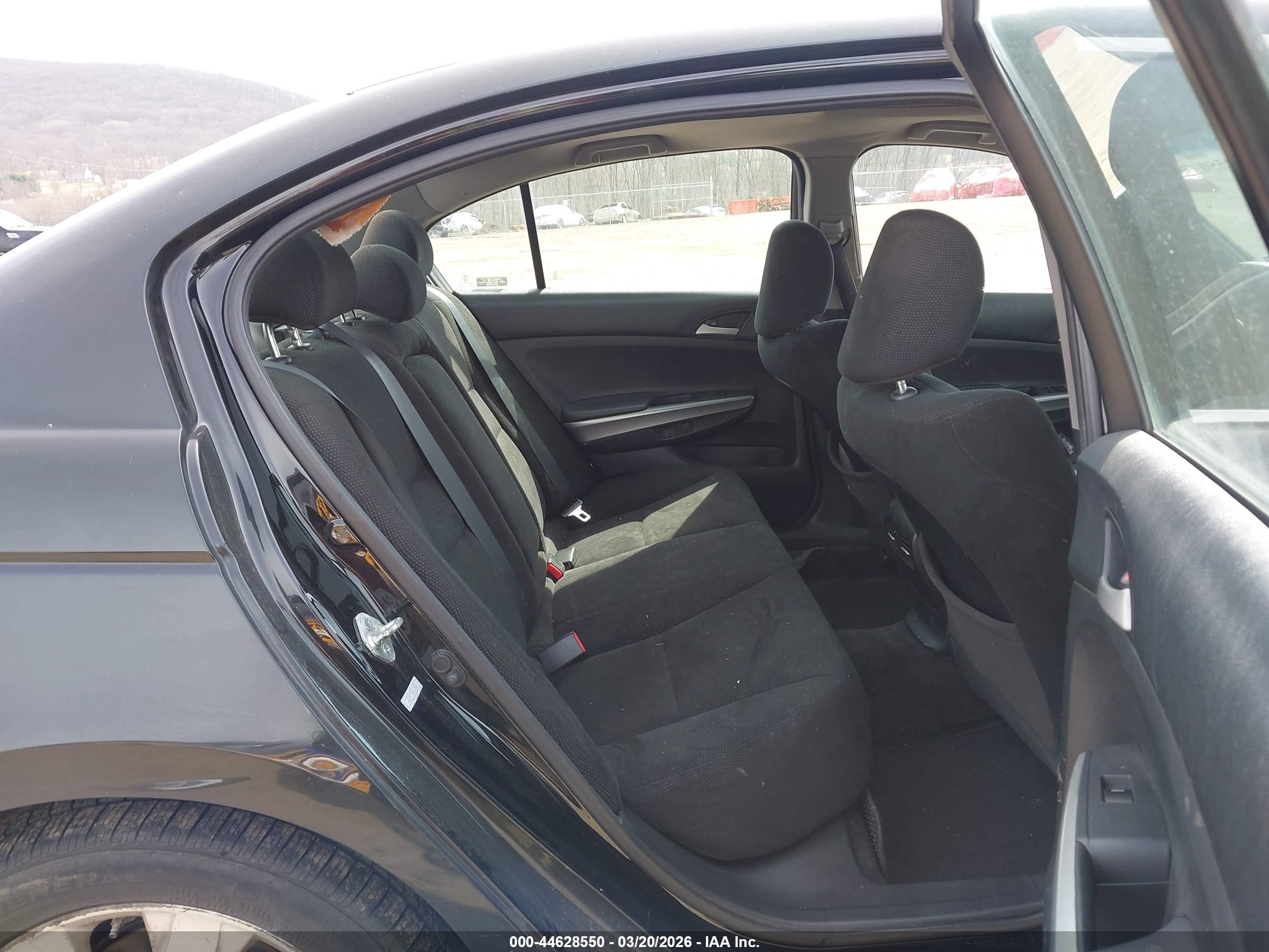 HONDA ACCORD image 8