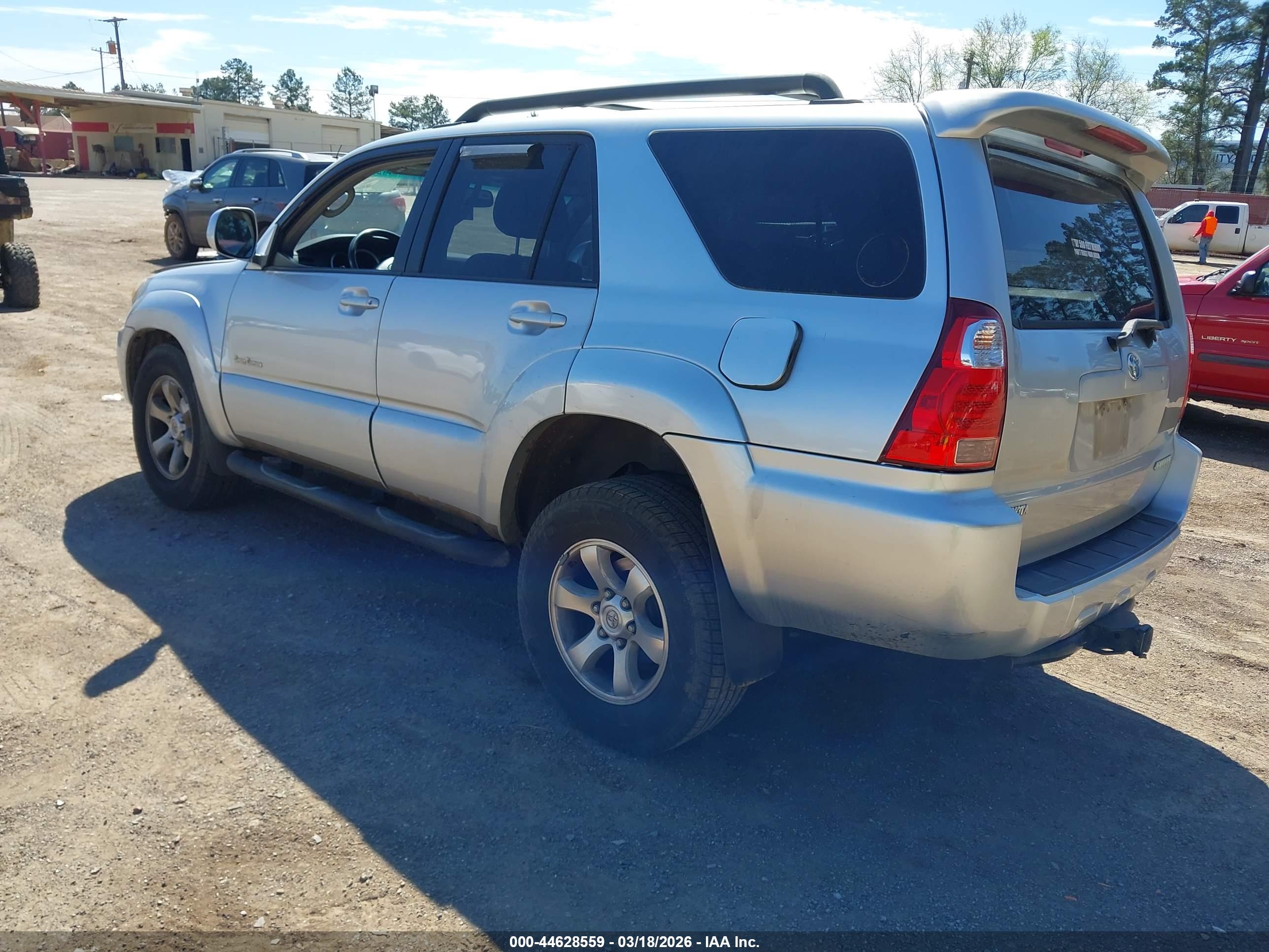 TOYOTA 4RUNNER image 3