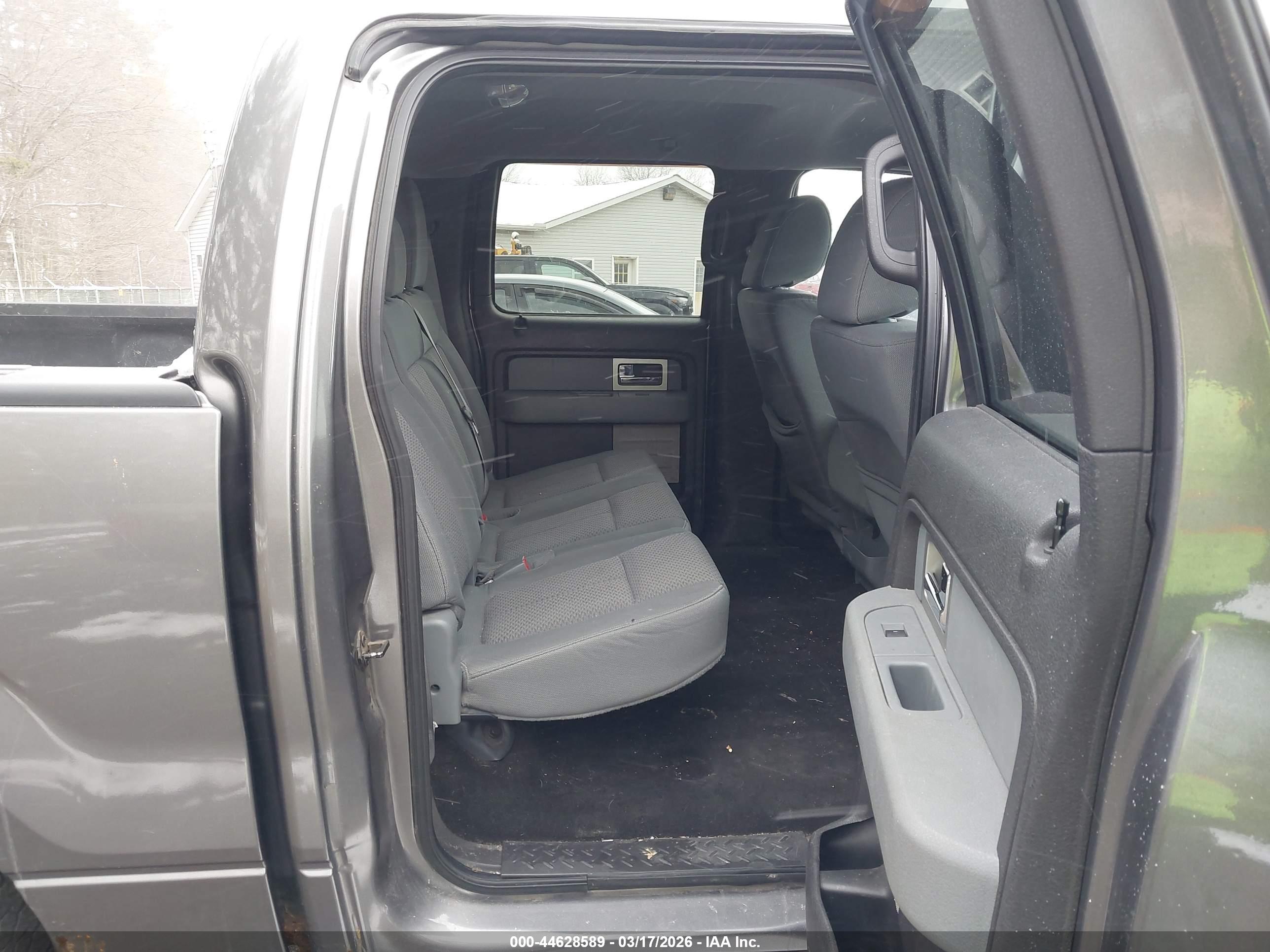 FORD F-150 image 8