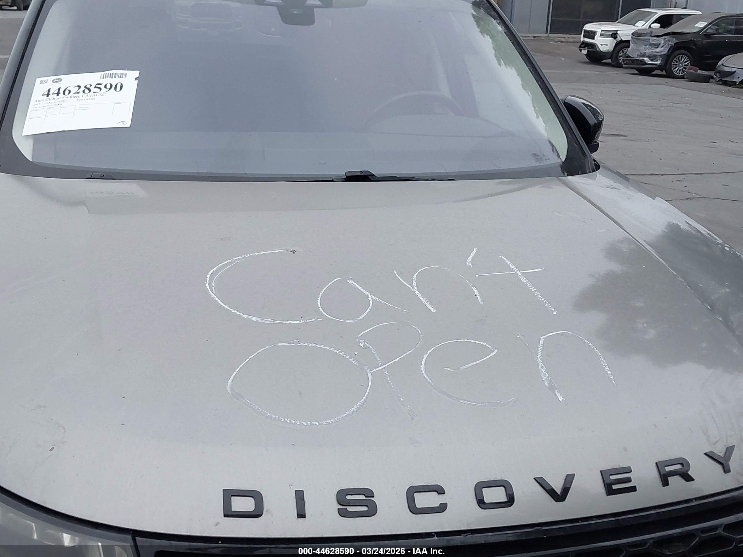 LAND ROVER image 10