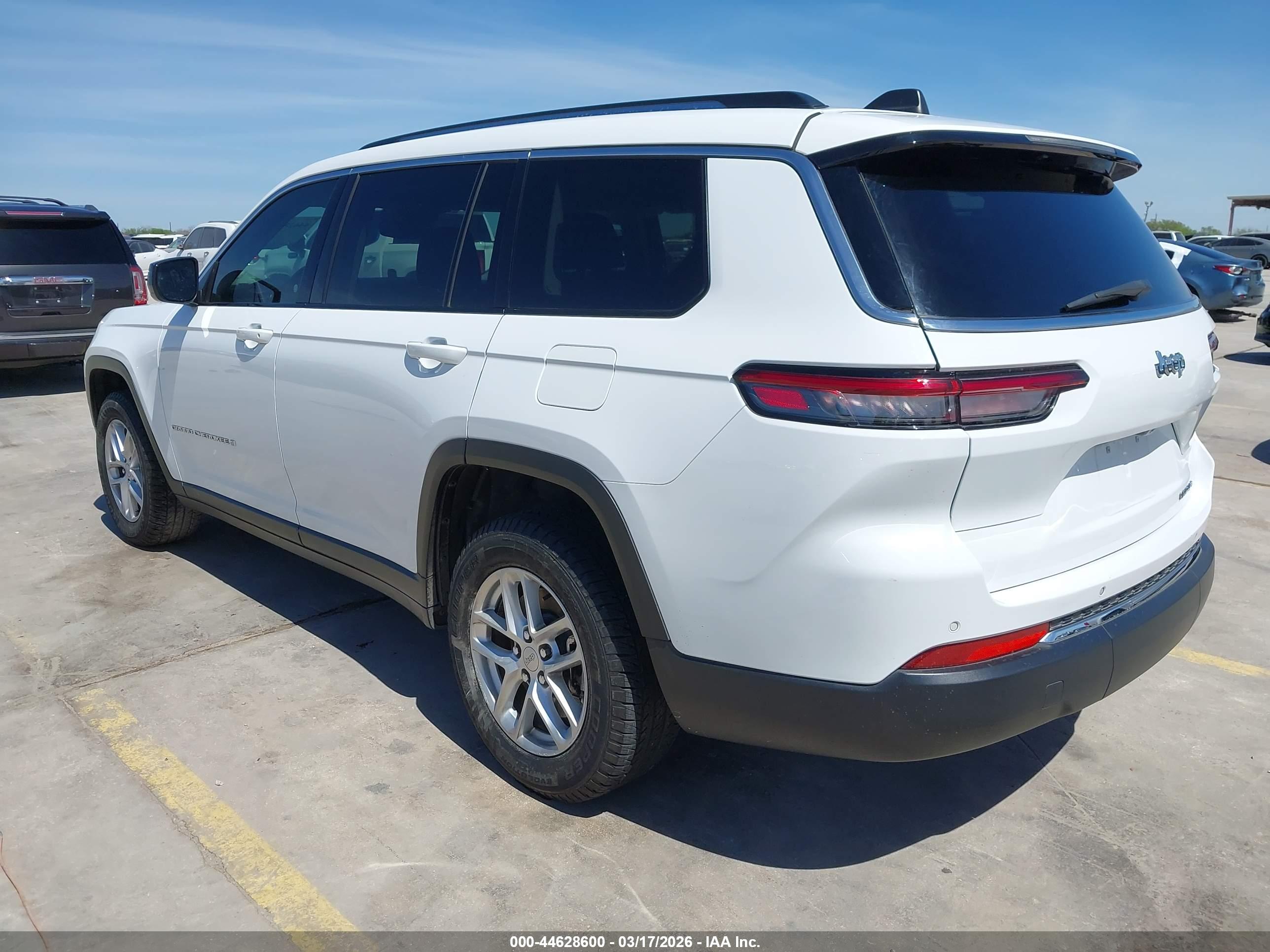 JEEP GRAND image 3