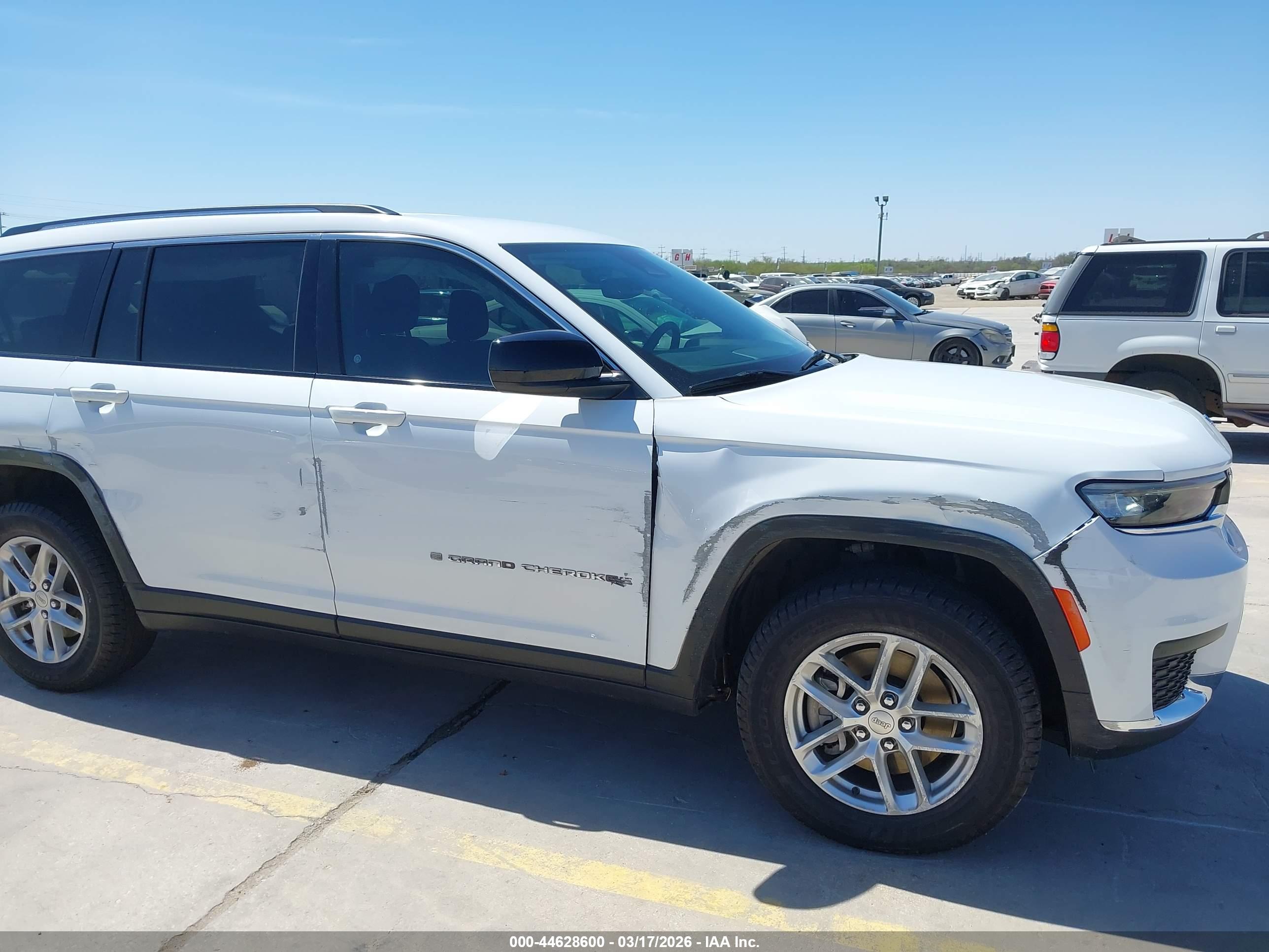 JEEP GRAND image 6