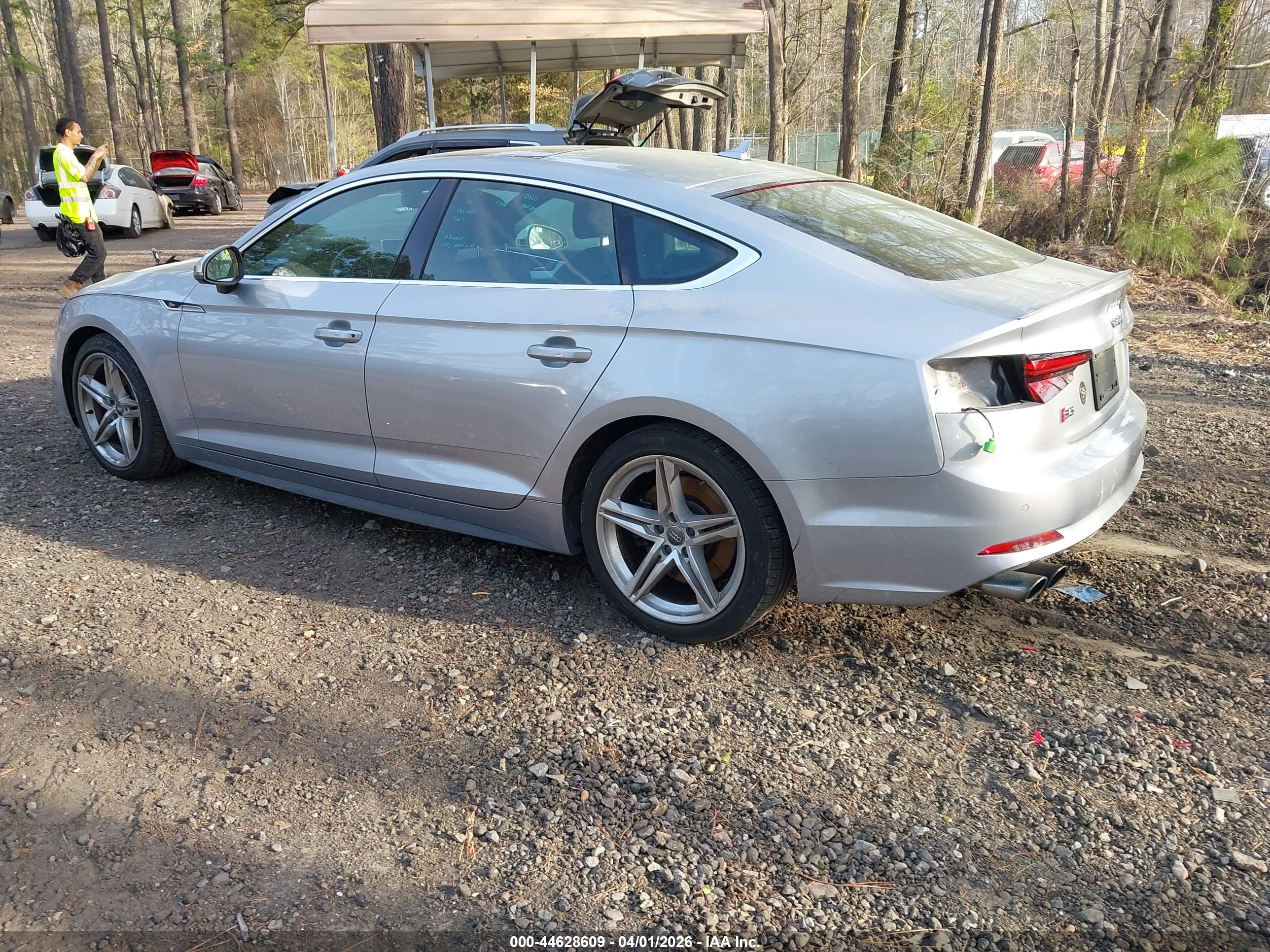 AUDI S5 image 3