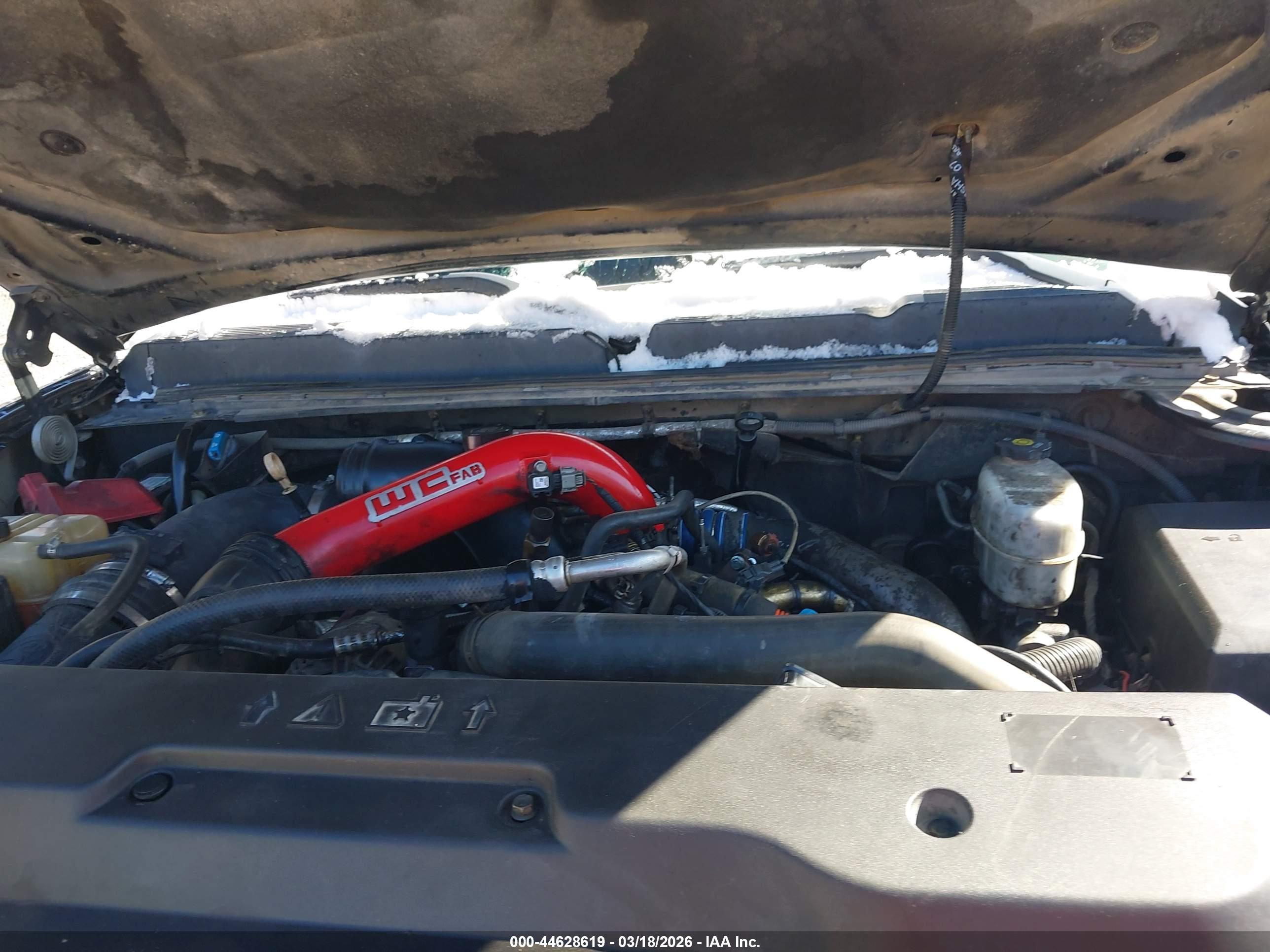 CHEVROLET SILVERADO image 10