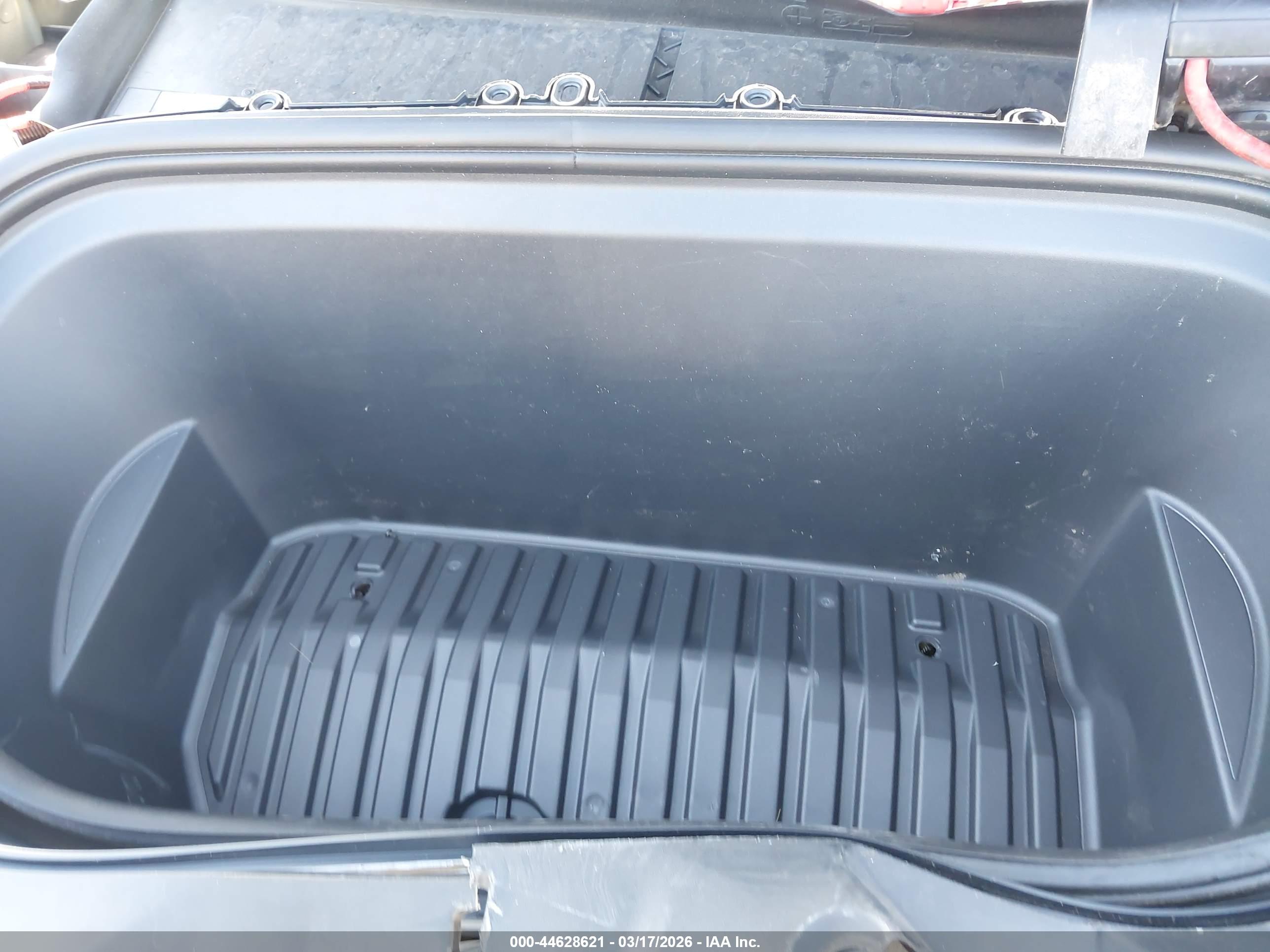 TESLA MODEL image 10