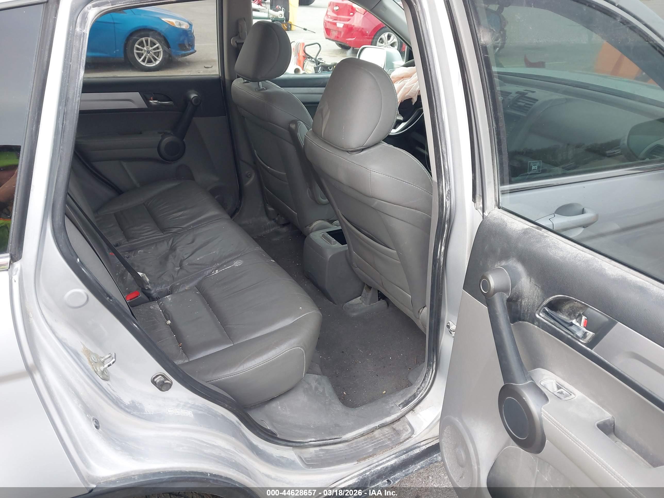 HONDA CR-V image 8