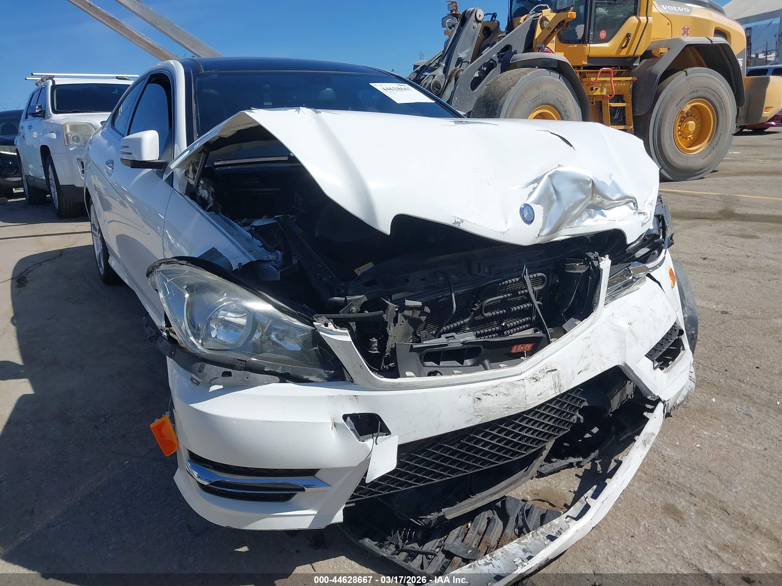 MERCEDES-BENZ C image 6