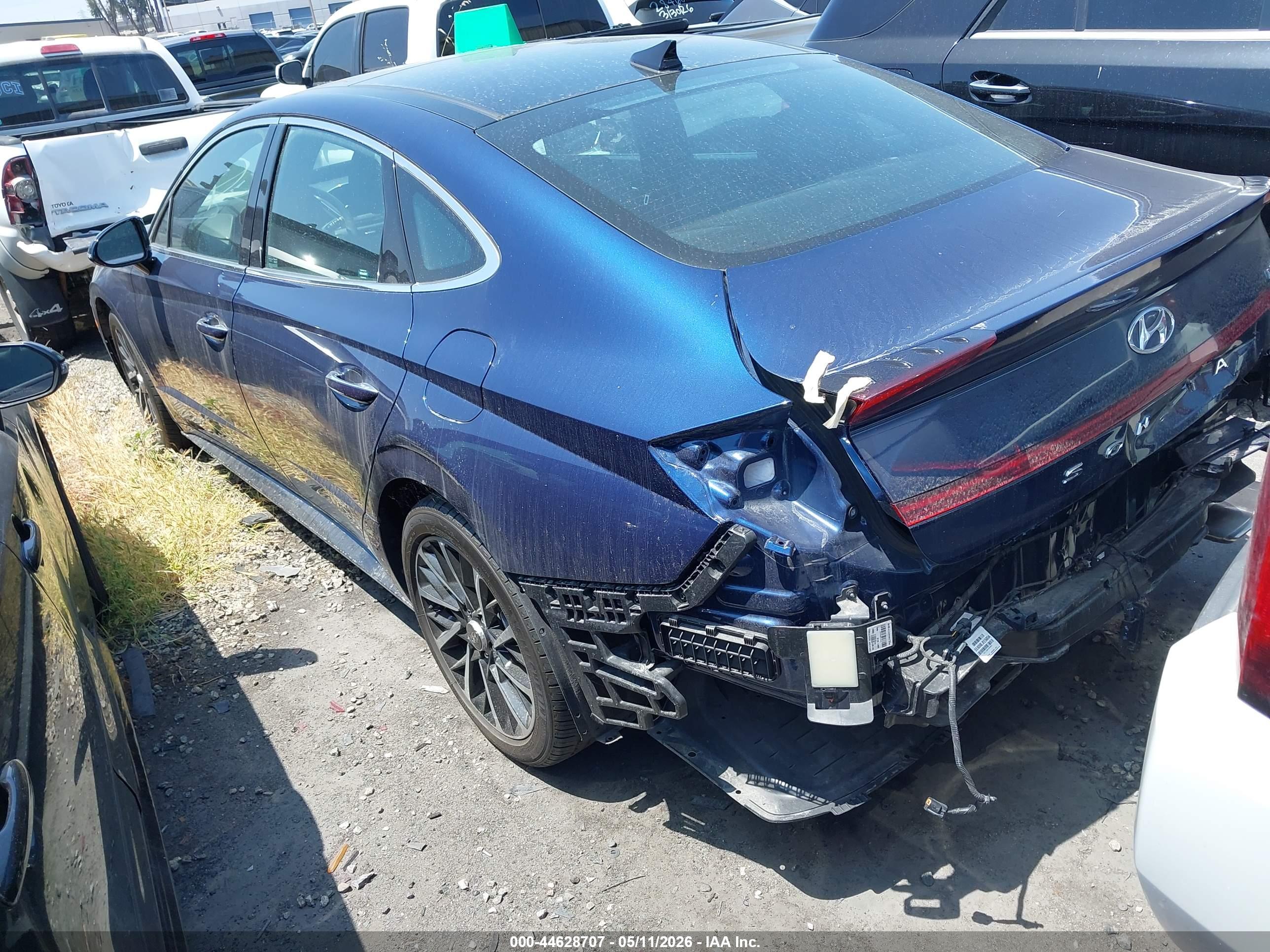HYUNDAI SONATA image 3