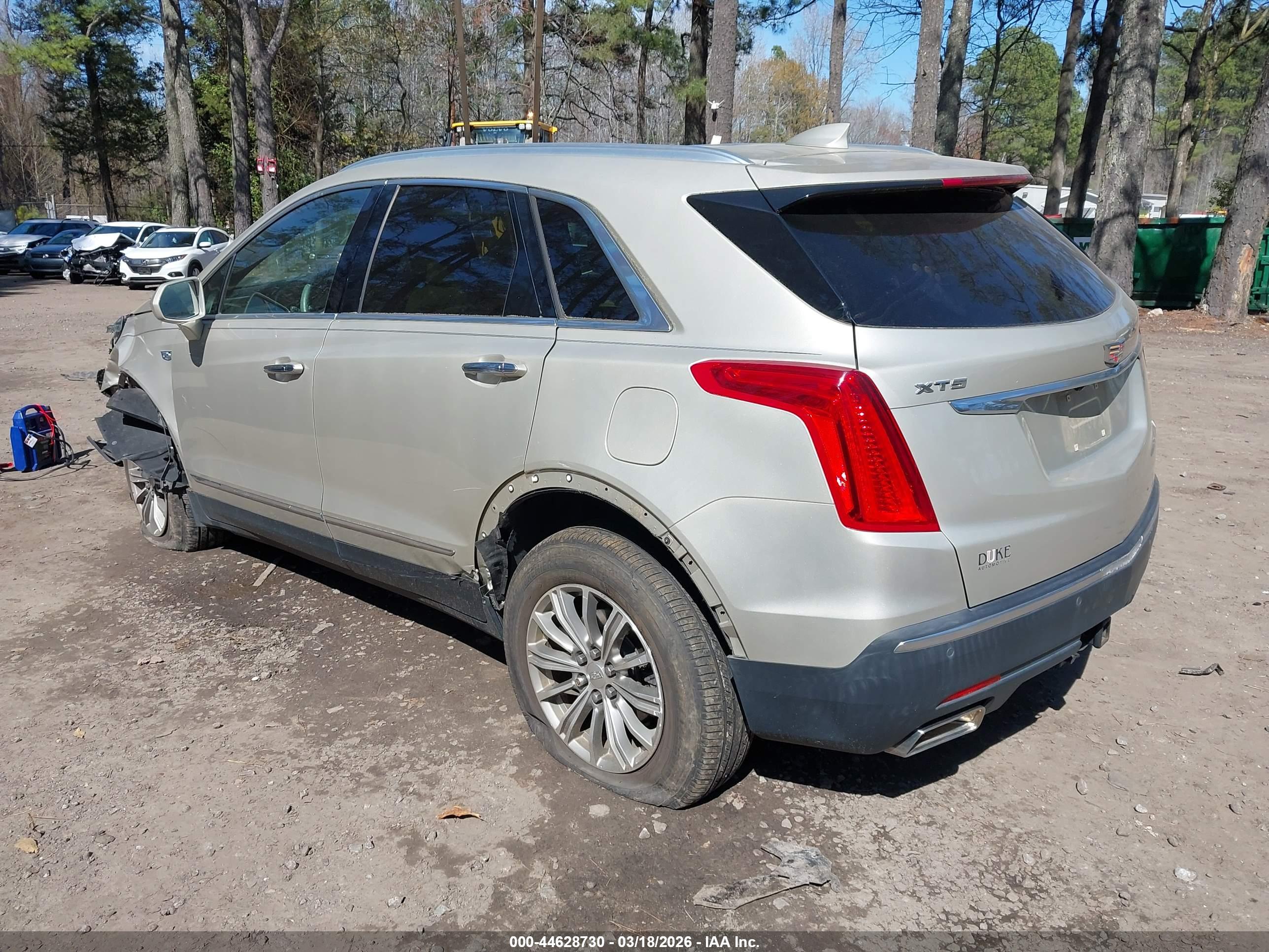 CADILLAC XT5 image 3