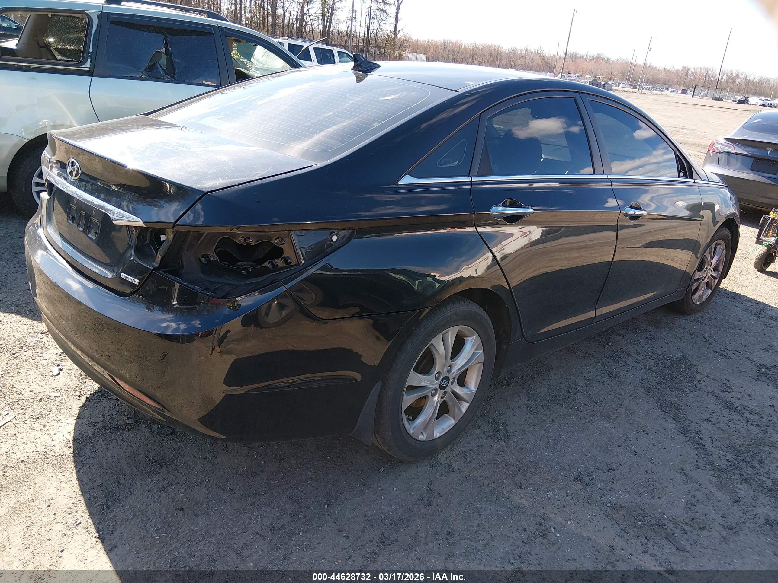 HYUNDAI SONATA image 4