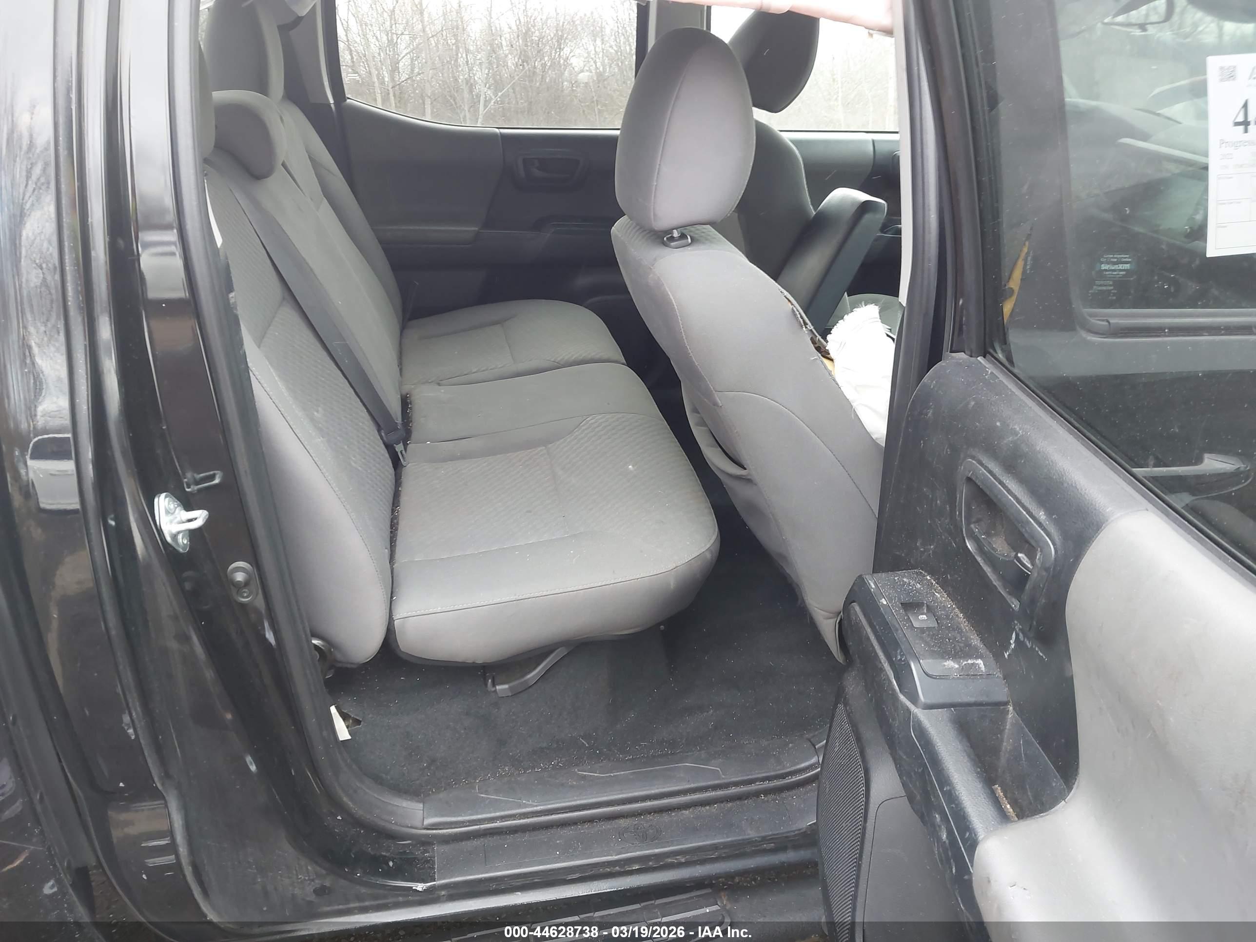 TOYOTA TACOMA image 8
