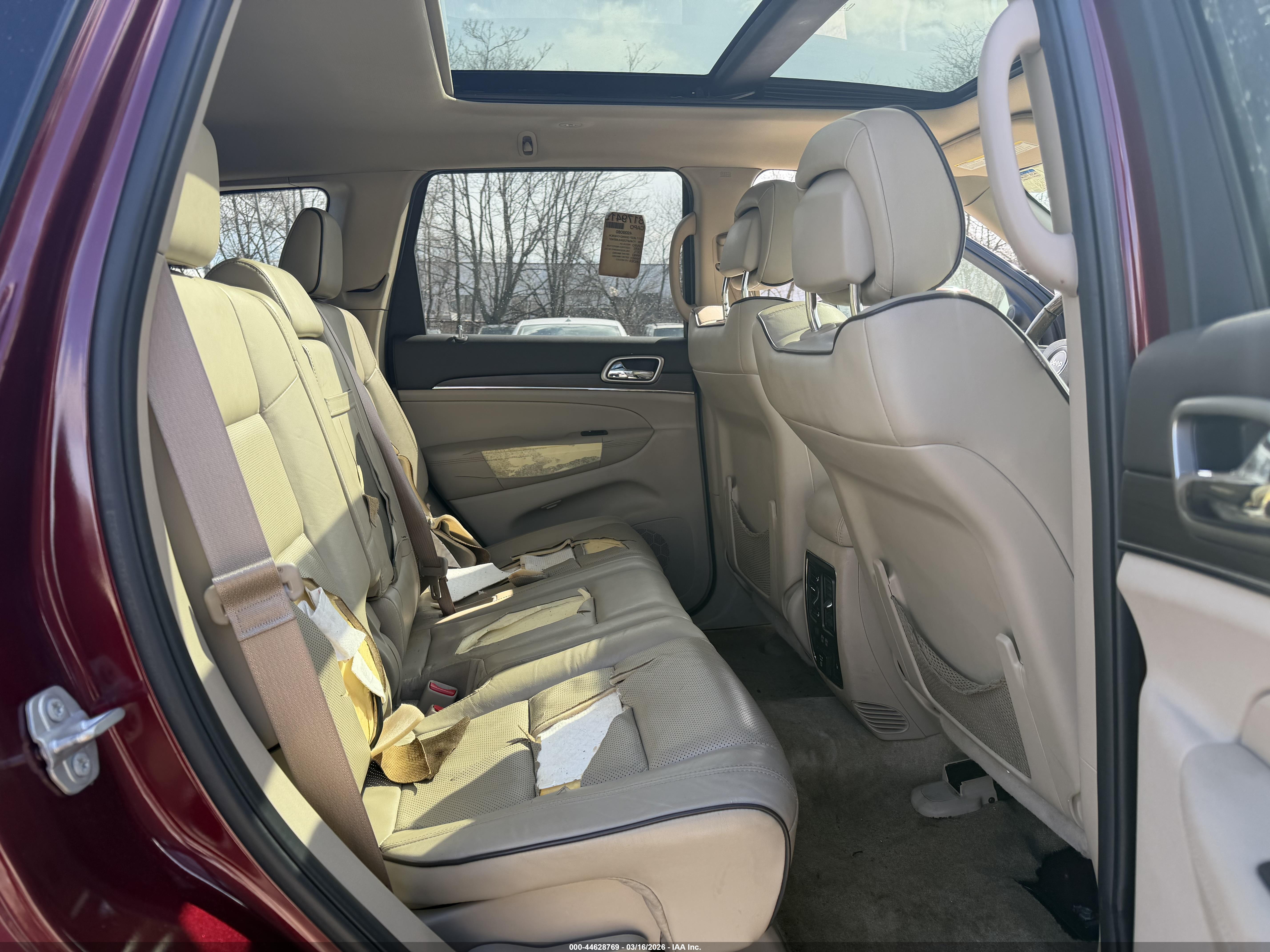 JEEP GRAND image 8